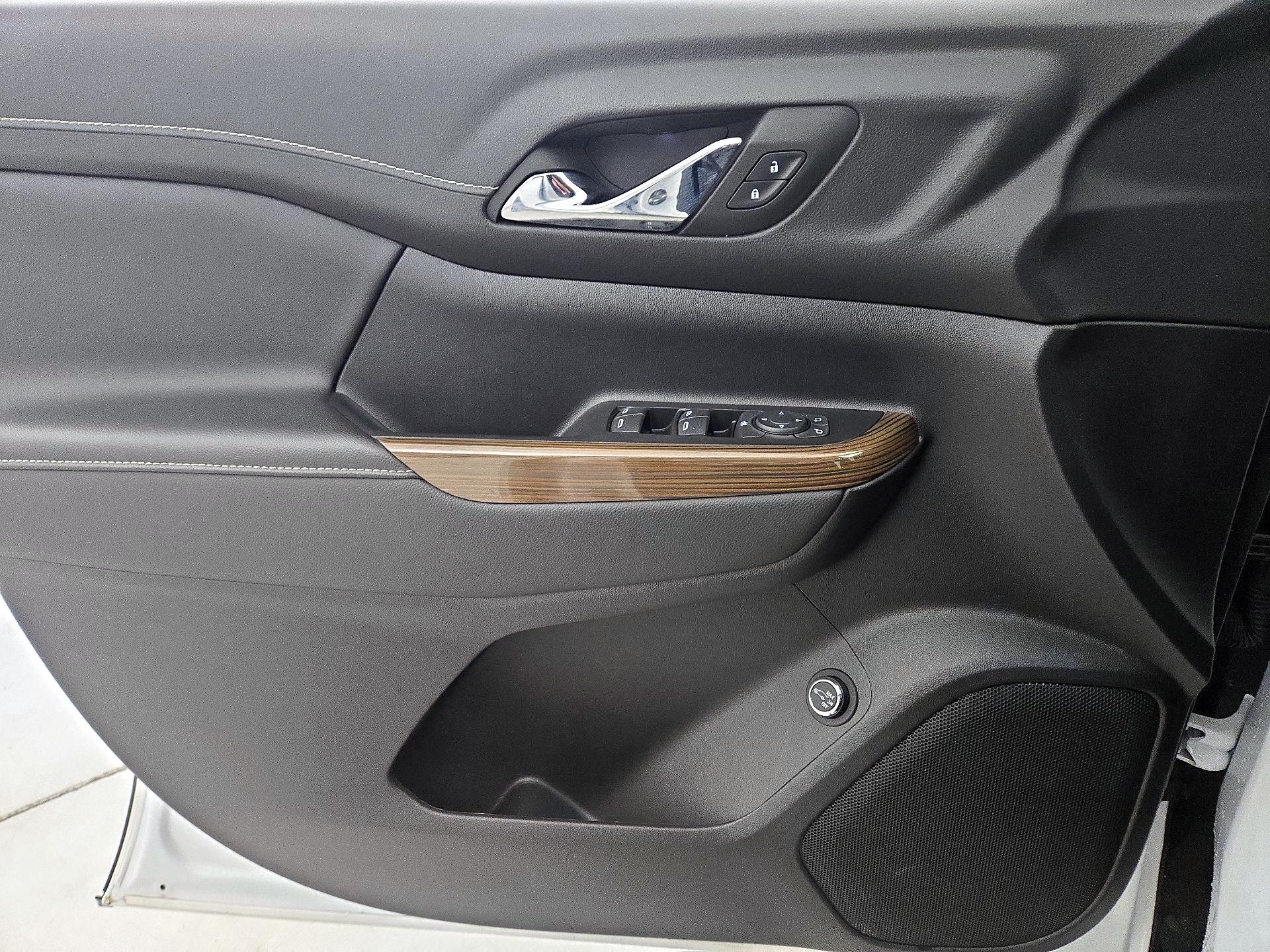 Thumbnail: 2023 GMC Acadia - 12