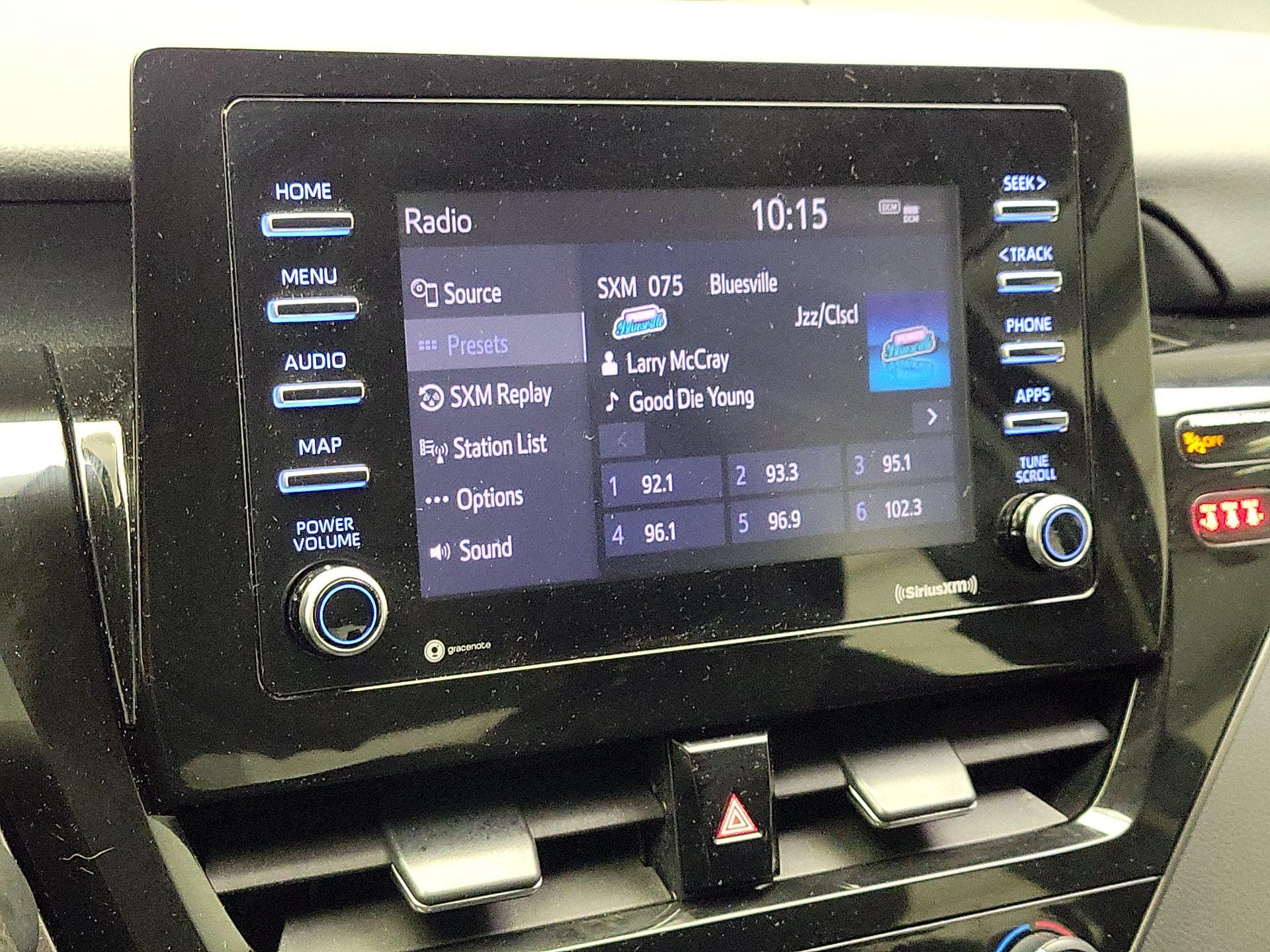 Thumbnail: 2021 Toyota Camry - 15