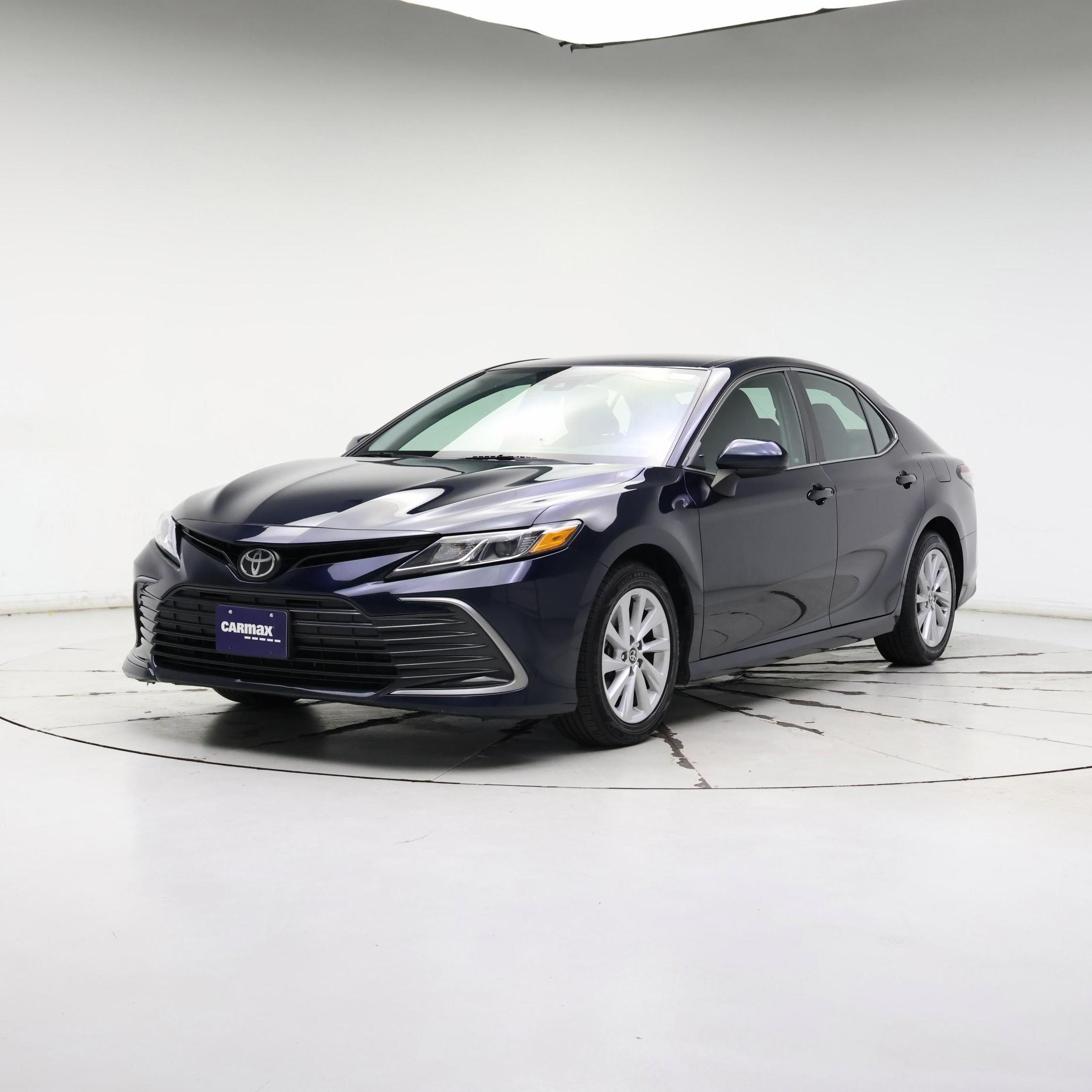 Thumbnail: 2021 Toyota Camry - 4