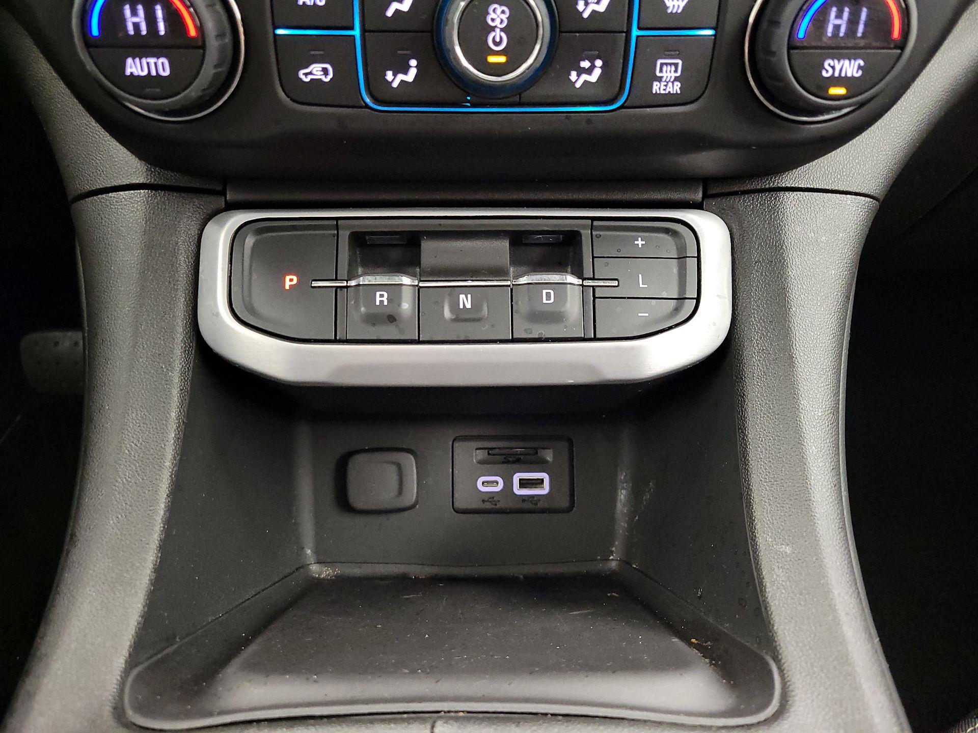 Thumbnail: 2023 GMC Acadia - 18