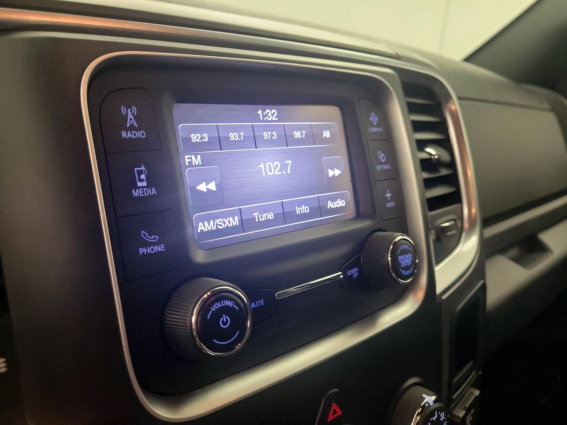 Thumbnail: 2021 RAM 1500 Classic - 13