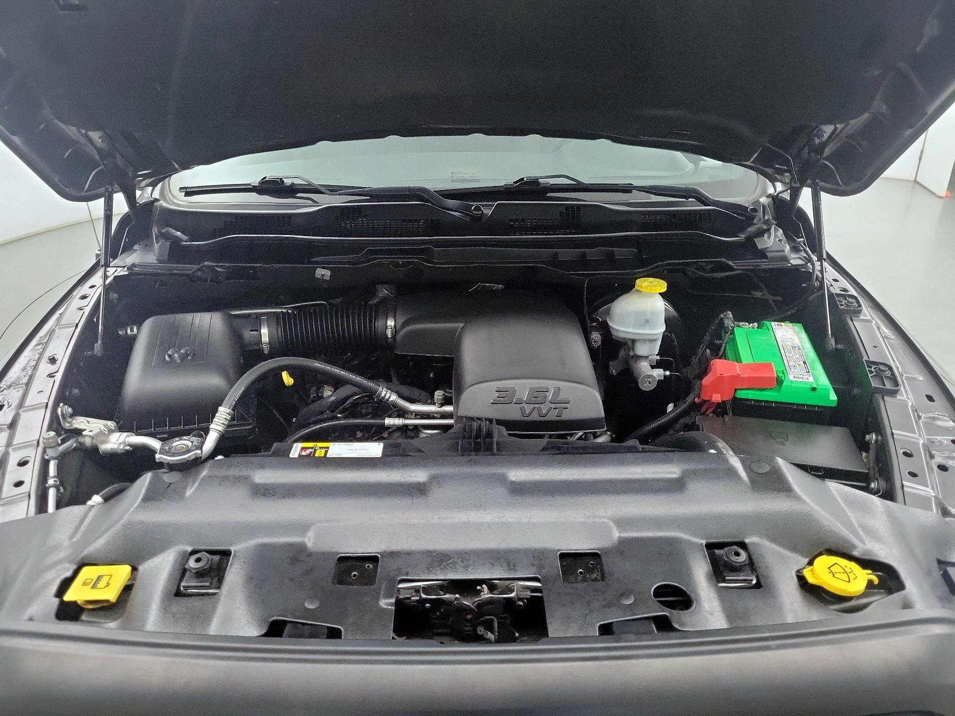 Thumbnail: 2021 RAM 1500 Classic - 18