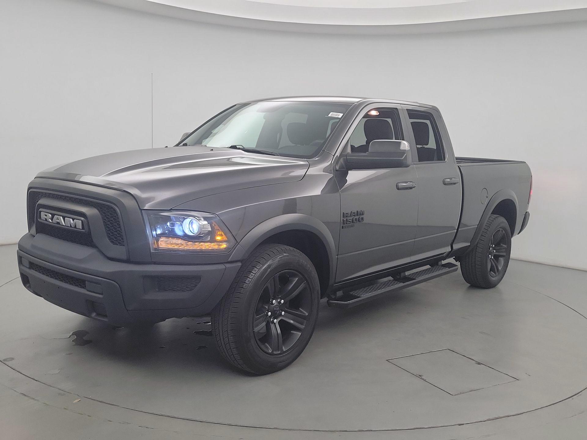 Thumbnail: 2021 RAM 1500 Classic - 3