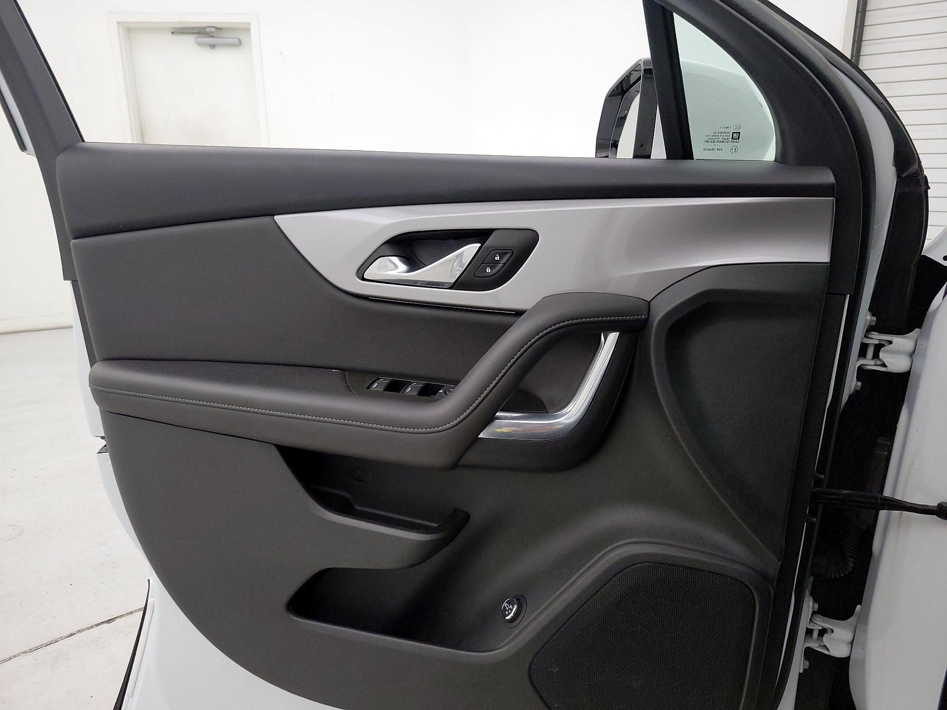 Thumbnail: 2022 Chevrolet Blazer - 12