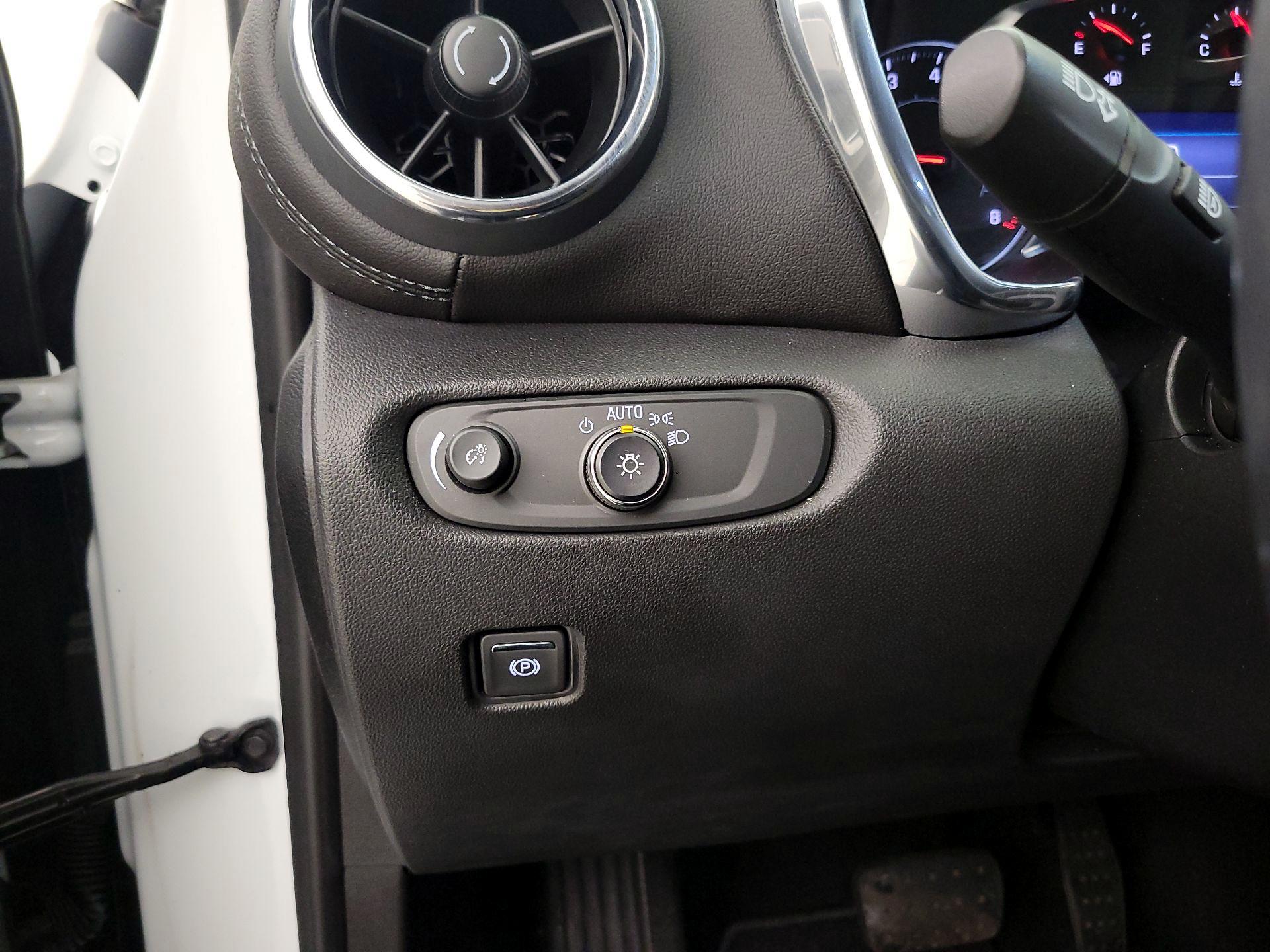 Thumbnail: 2022 Chevrolet Blazer - 13