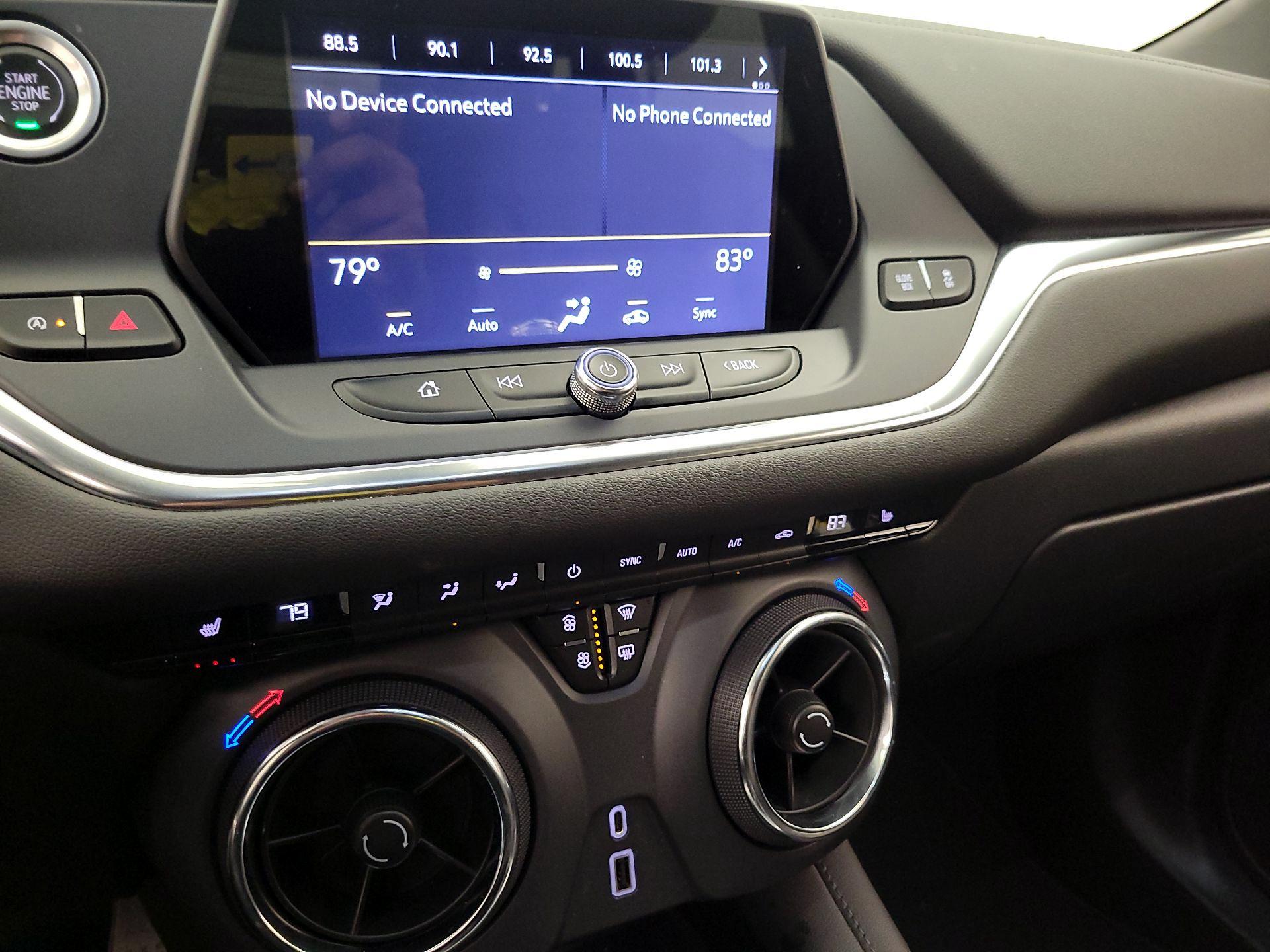 Thumbnail: 2022 Chevrolet Blazer - 16