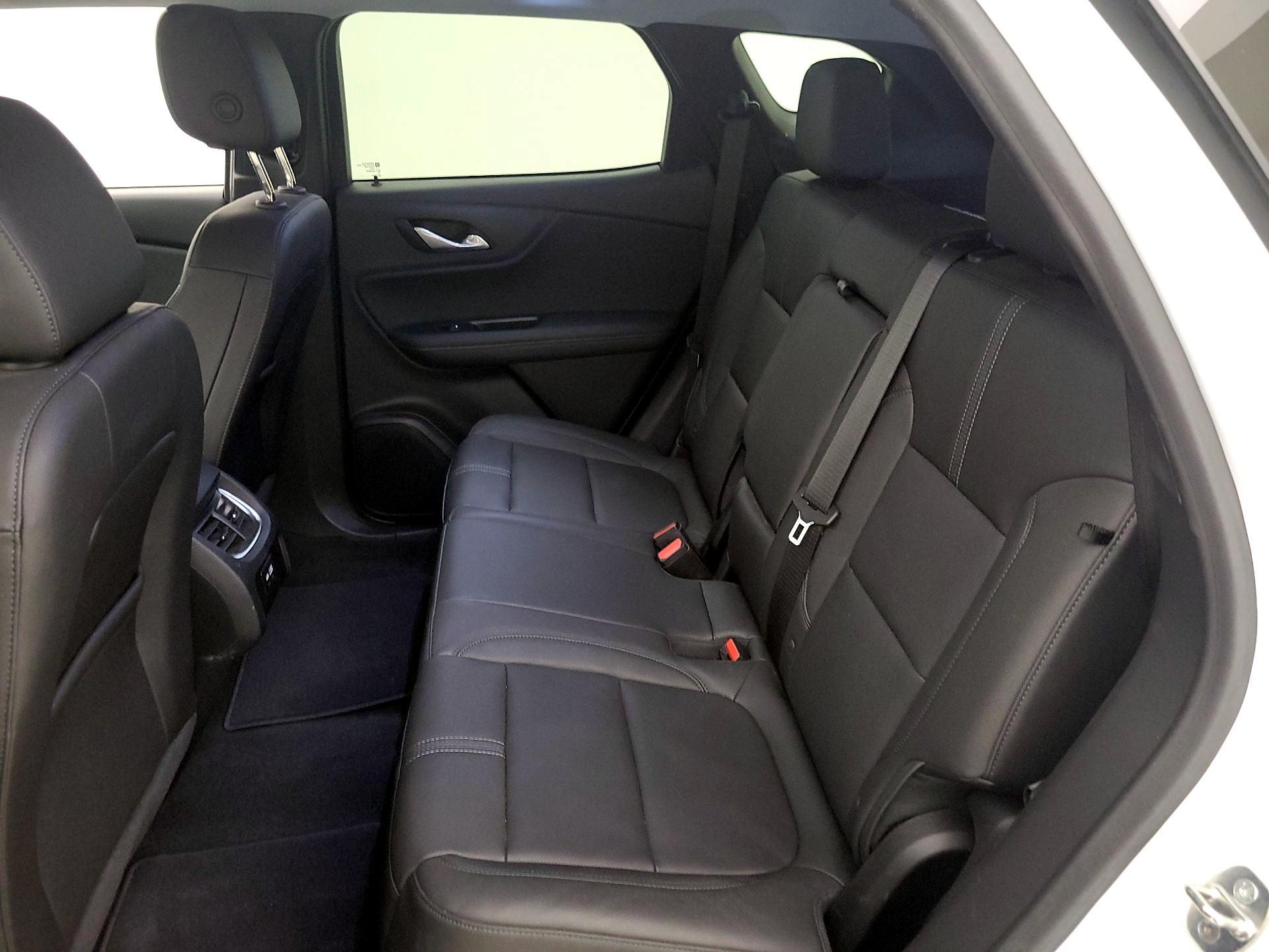 Thumbnail: 2022 Chevrolet Blazer - 19