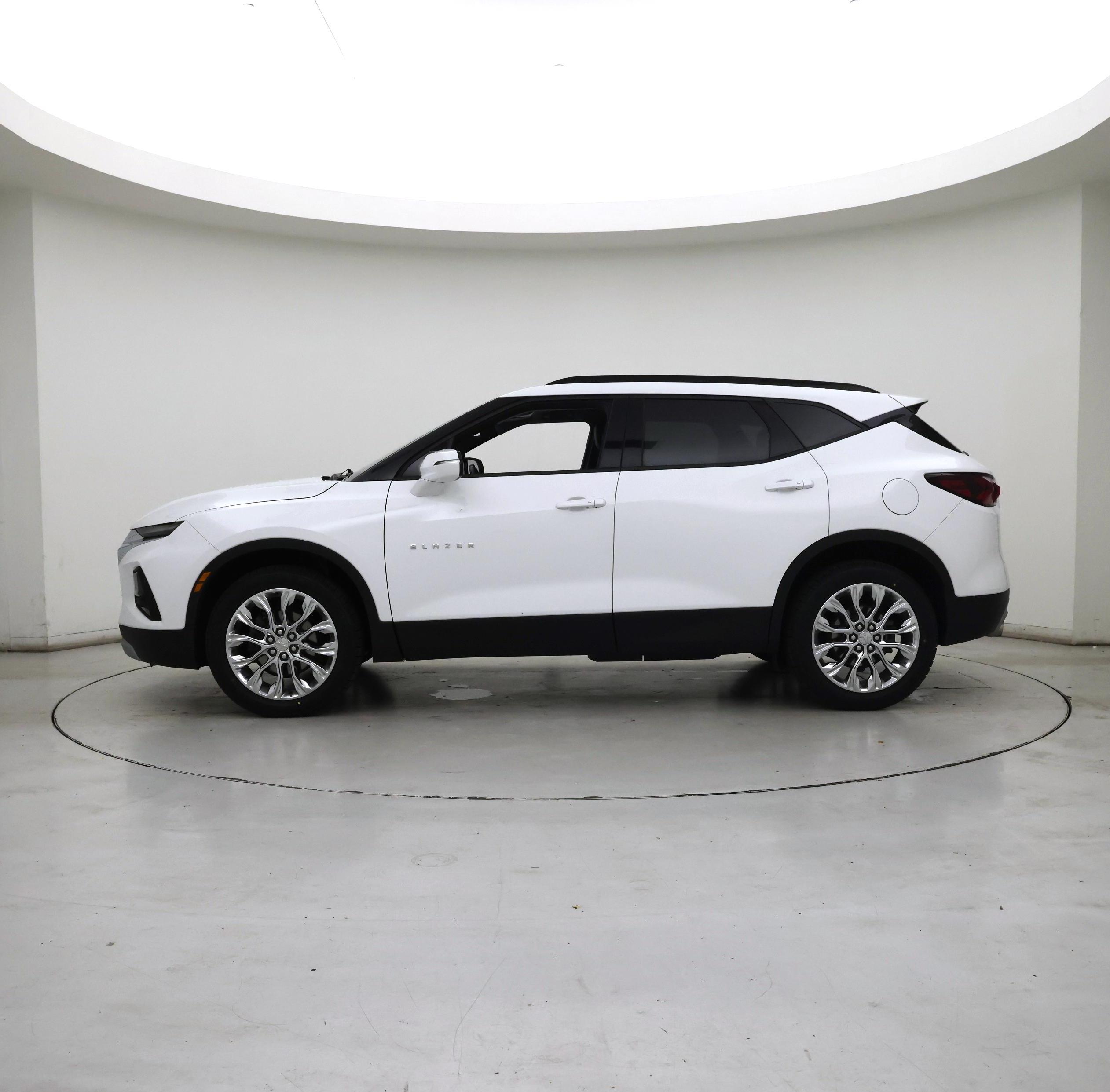 Thumbnail: 2022 Chevrolet Blazer - 3