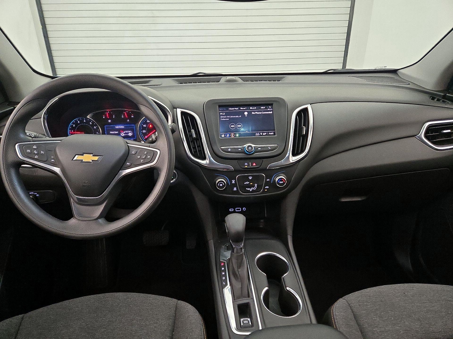 Thumbnail: 2022 Chevrolet Equinox - 9