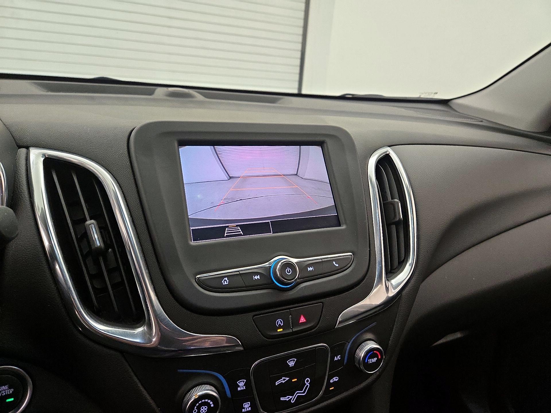 Thumbnail: 2022 Chevrolet Equinox - 14