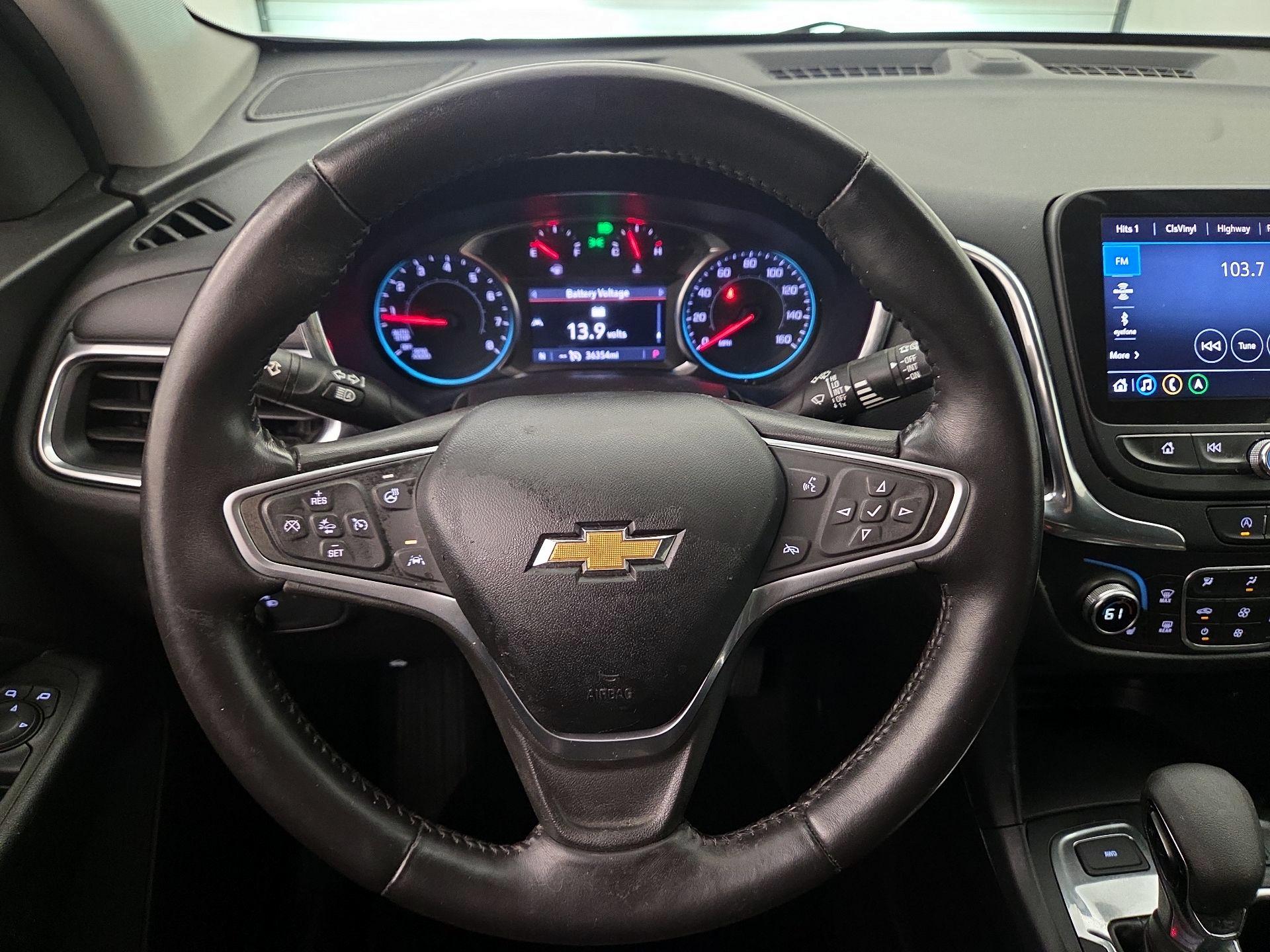 Thumbnail: 2022 Chevrolet Equinox - 10