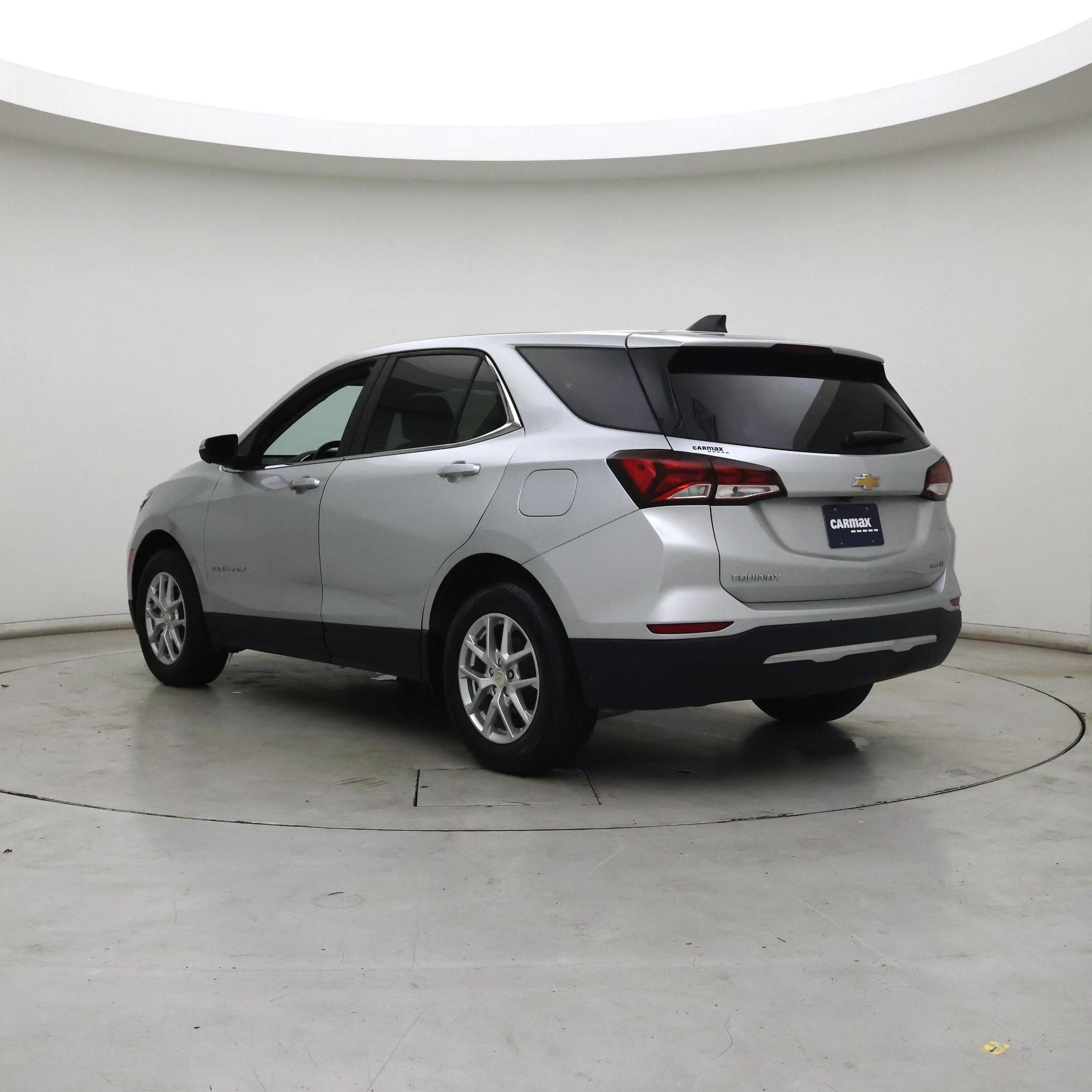 Thumbnail: 2022 Chevrolet Equinox - 2