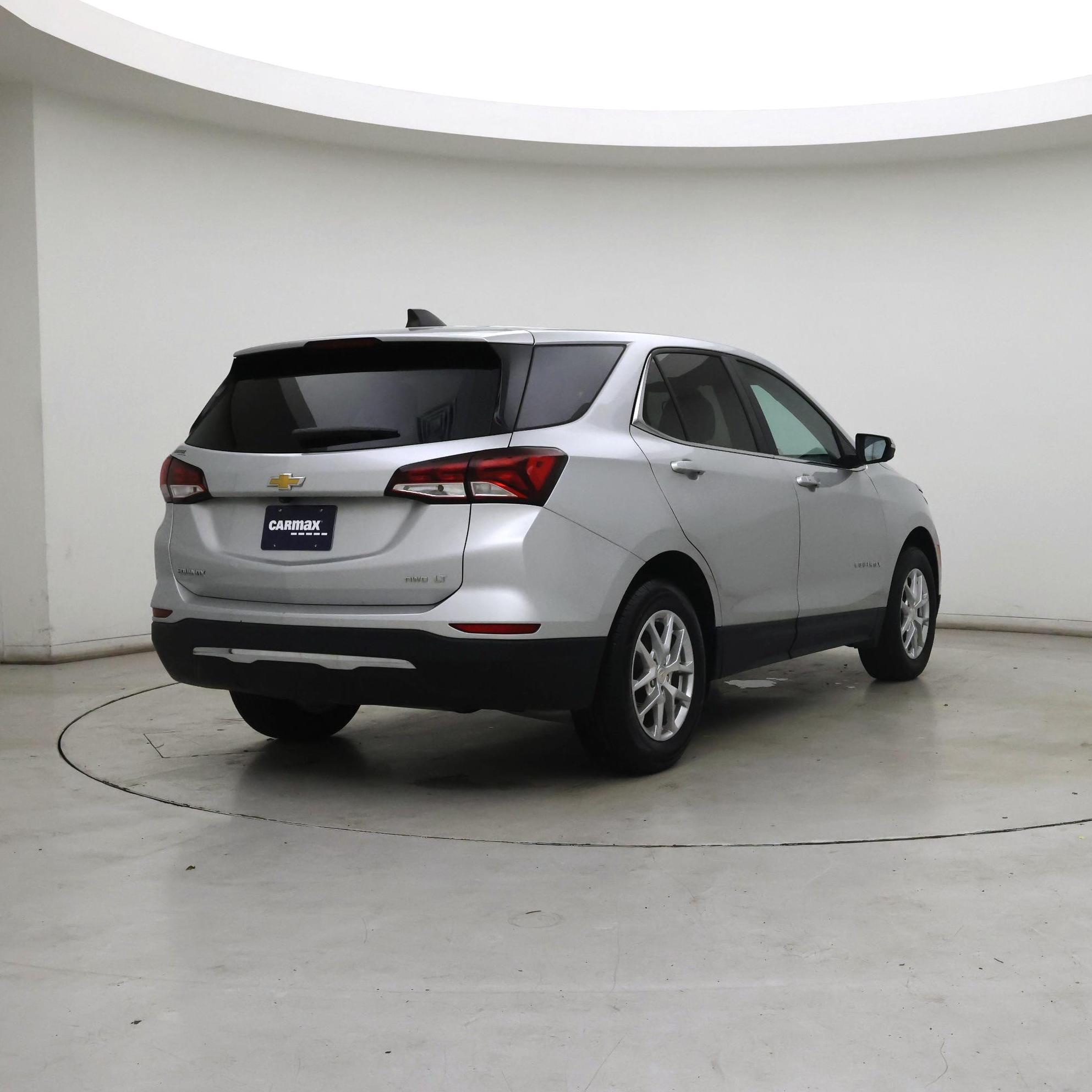 Thumbnail: 2022 Chevrolet Equinox - 8