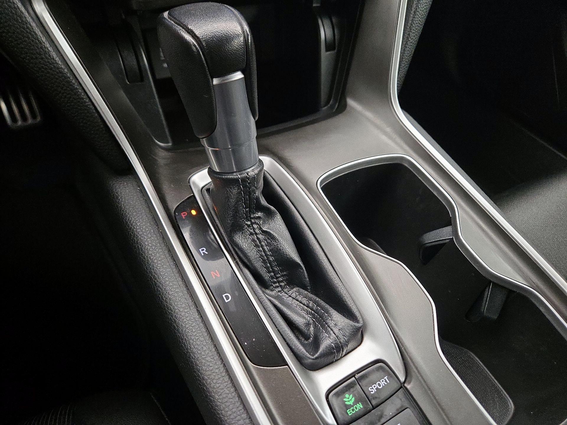 Thumbnail: 2022 Honda Accord - 17