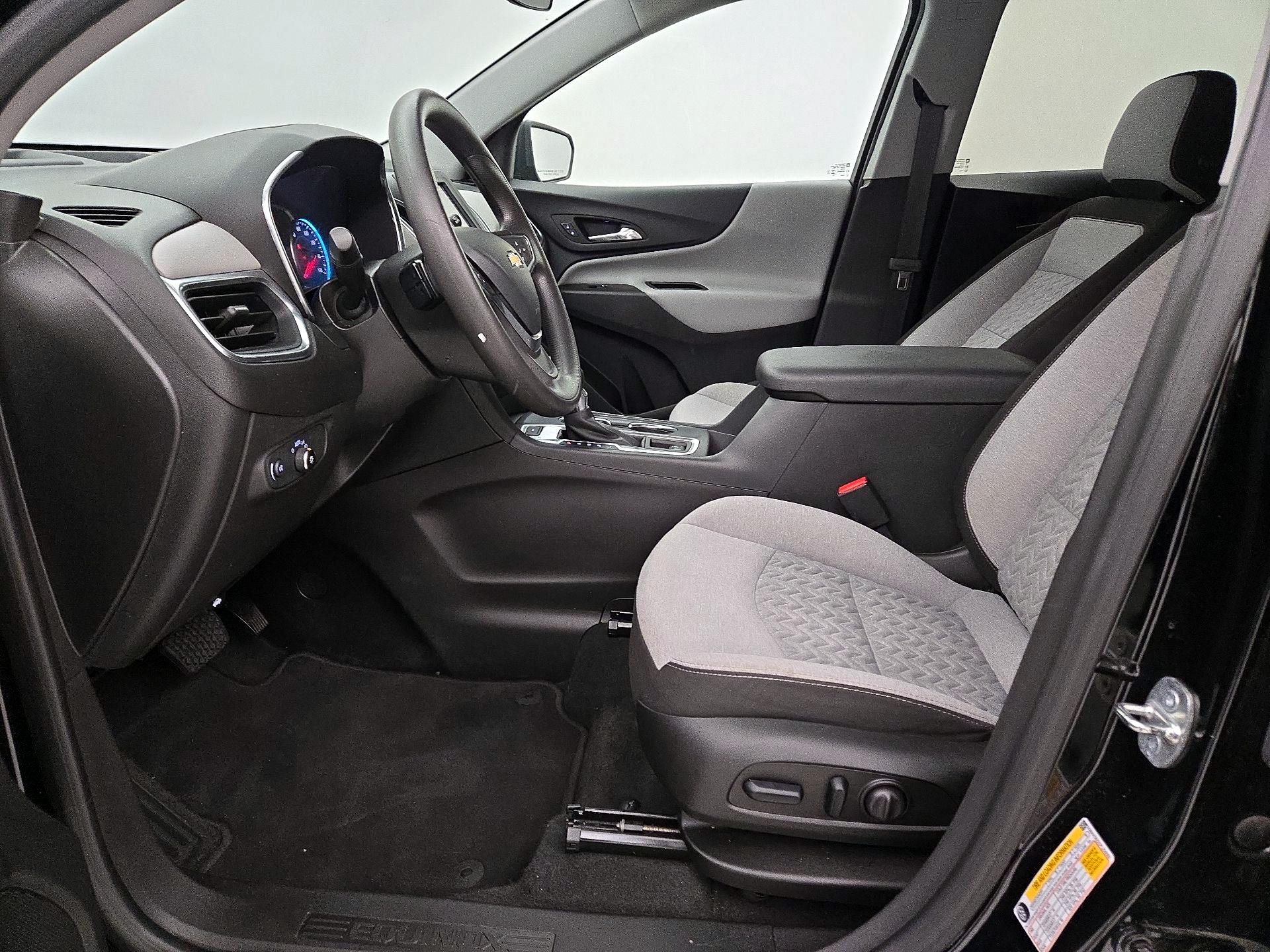 Thumbnail: 2023 Chevrolet Equinox - 11