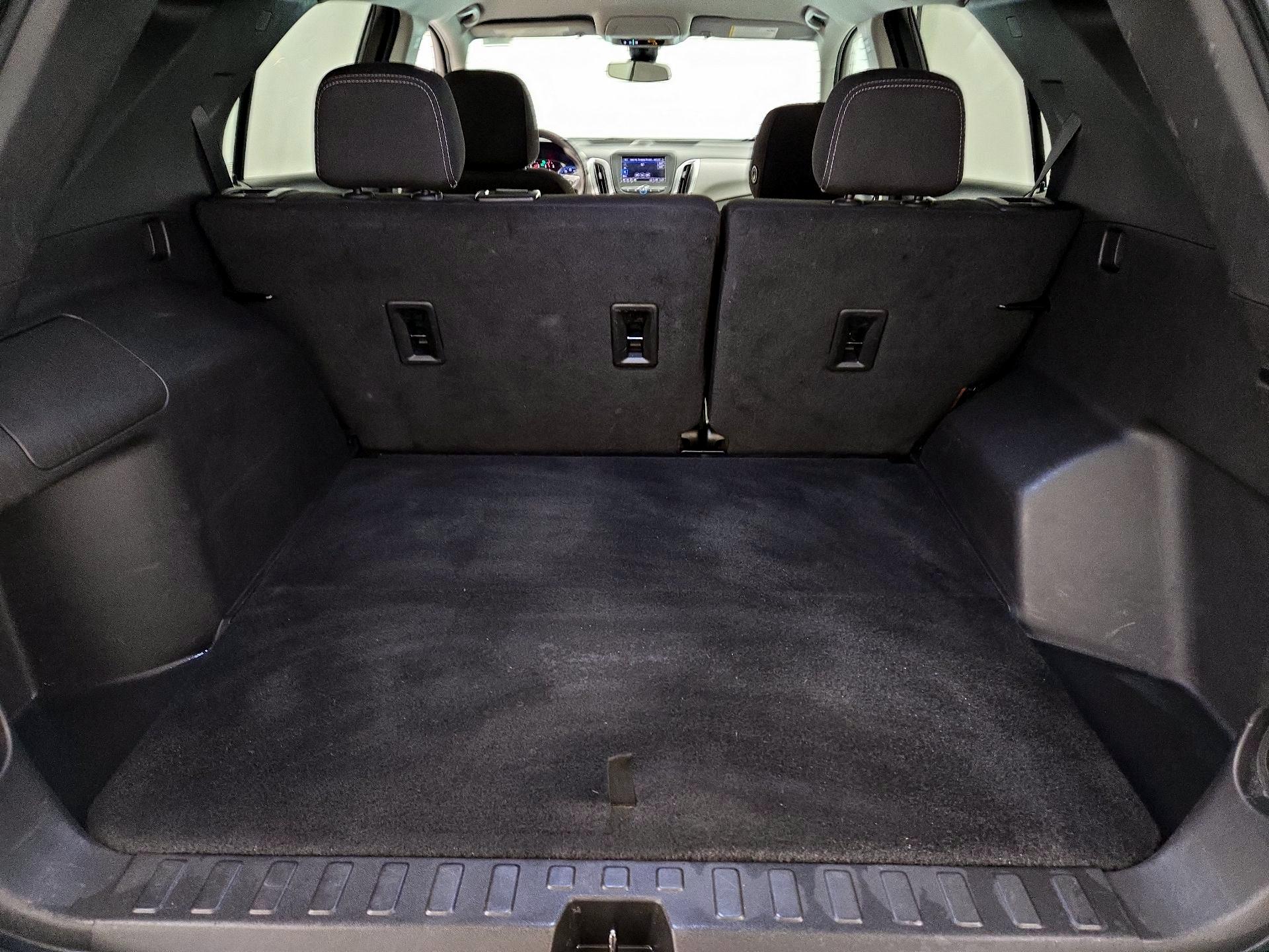 Thumbnail: 2023 Chevrolet Equinox - 20