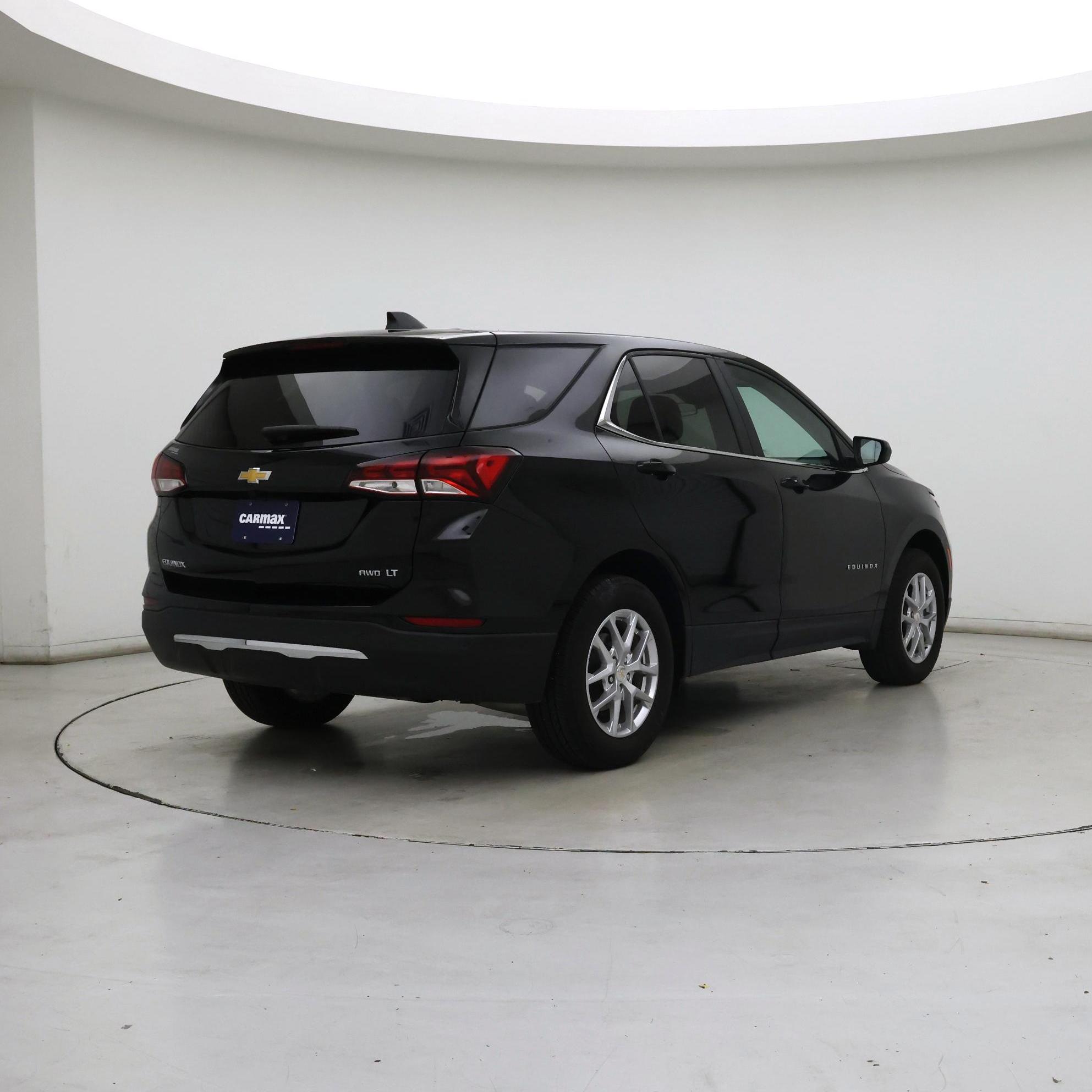 Thumbnail: 2023 Chevrolet Equinox - 8