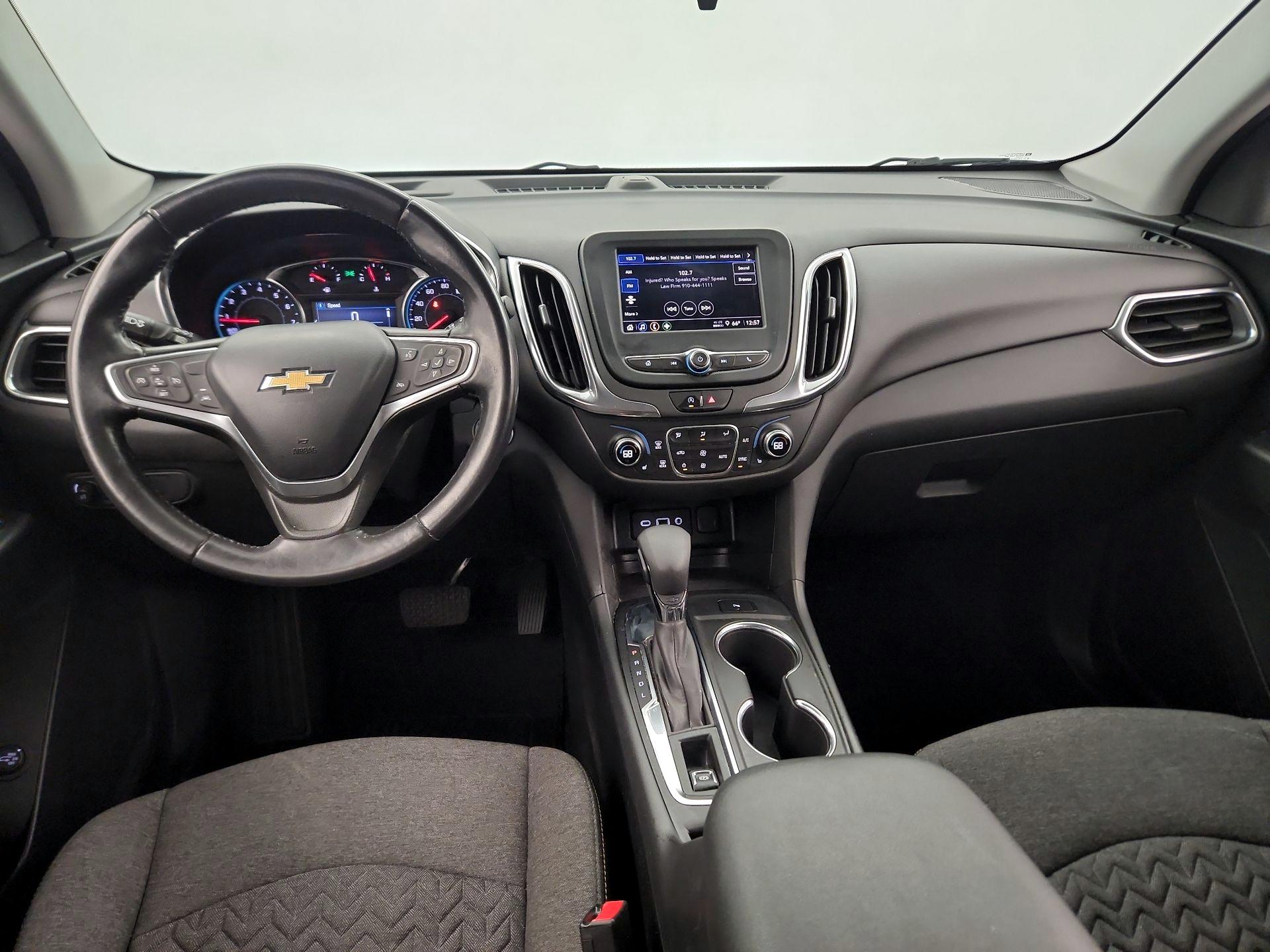 Thumbnail: 2022 Chevrolet Equinox - 9