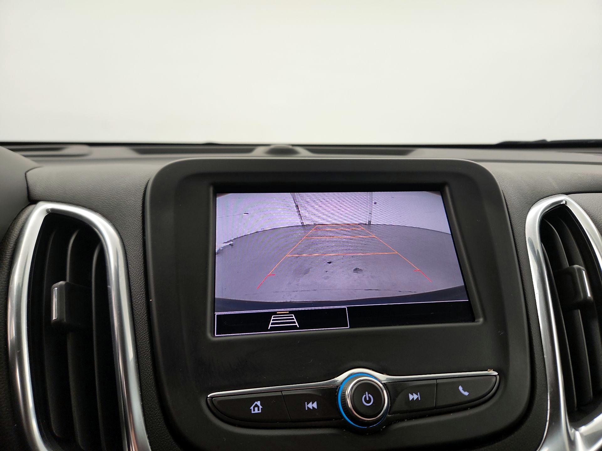 Thumbnail: 2022 Chevrolet Equinox - 14