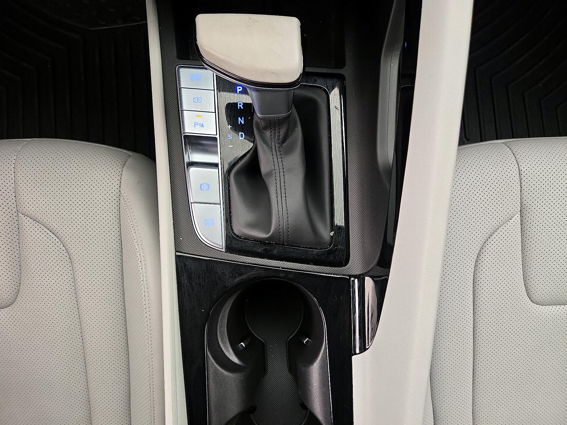 Thumbnail: 2024 Hyundai Elantra - 18