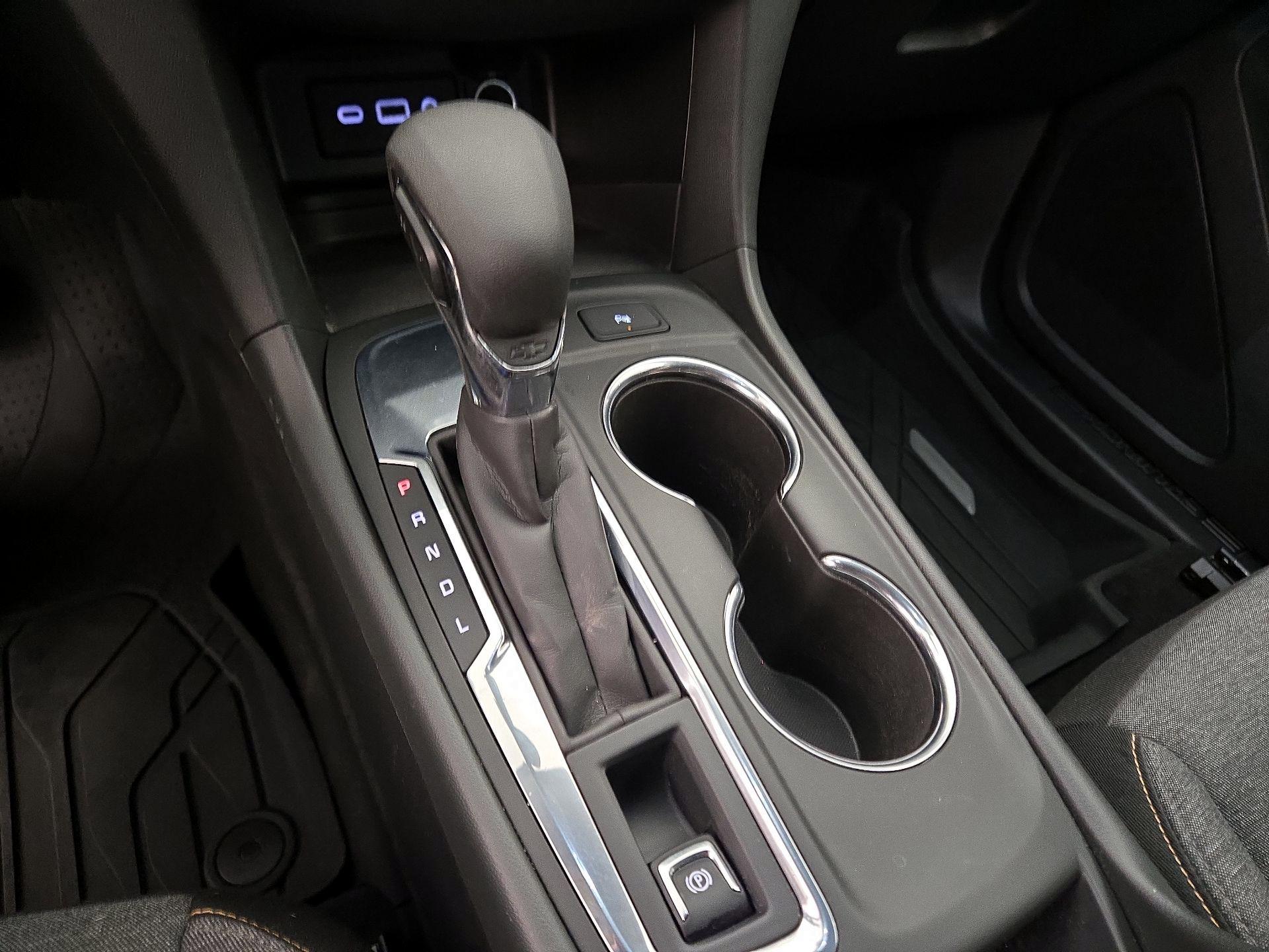 Thumbnail: 2022 Chevrolet Equinox - 17