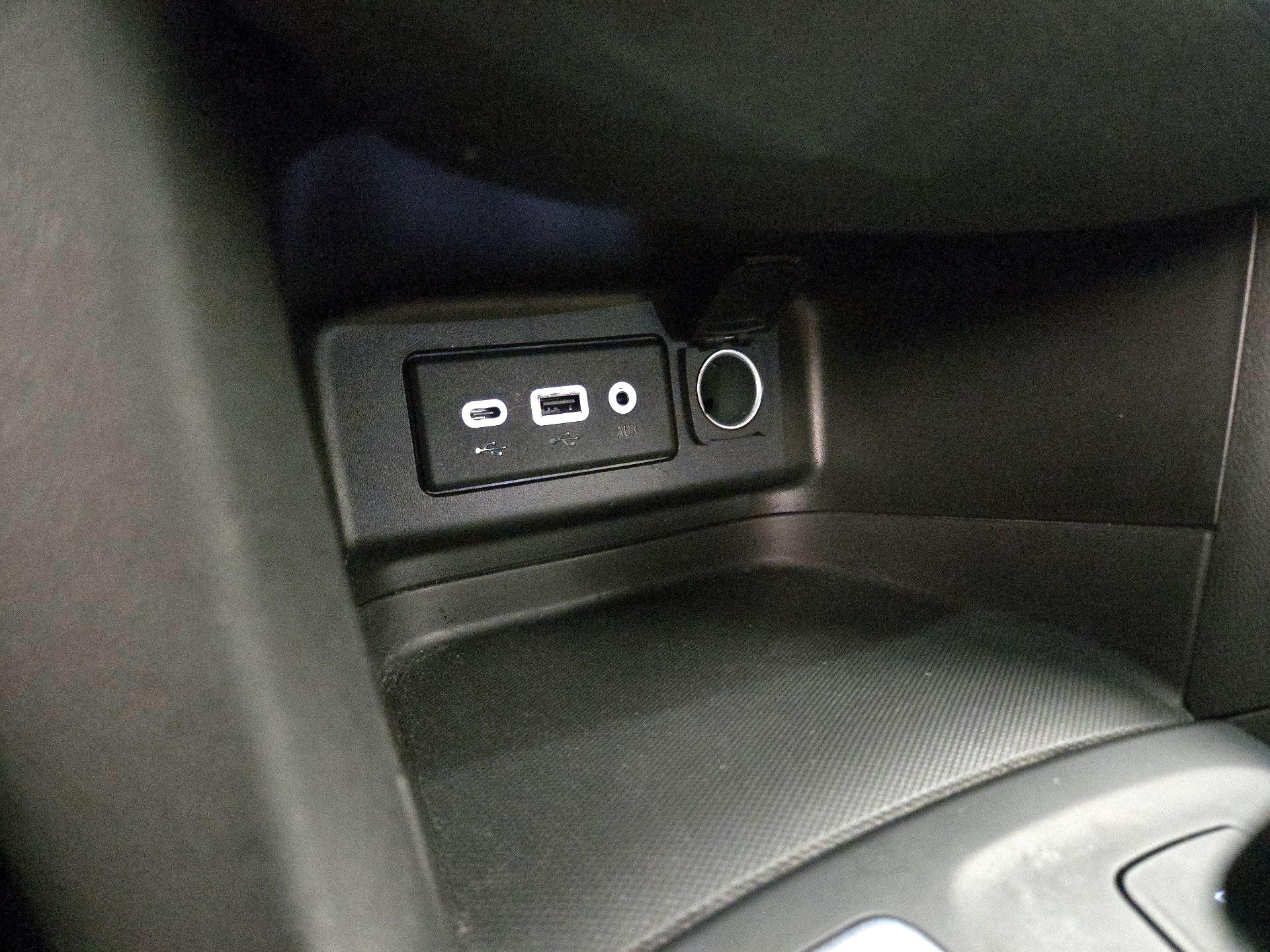 Thumbnail: 2022 Chevrolet Equinox - 18