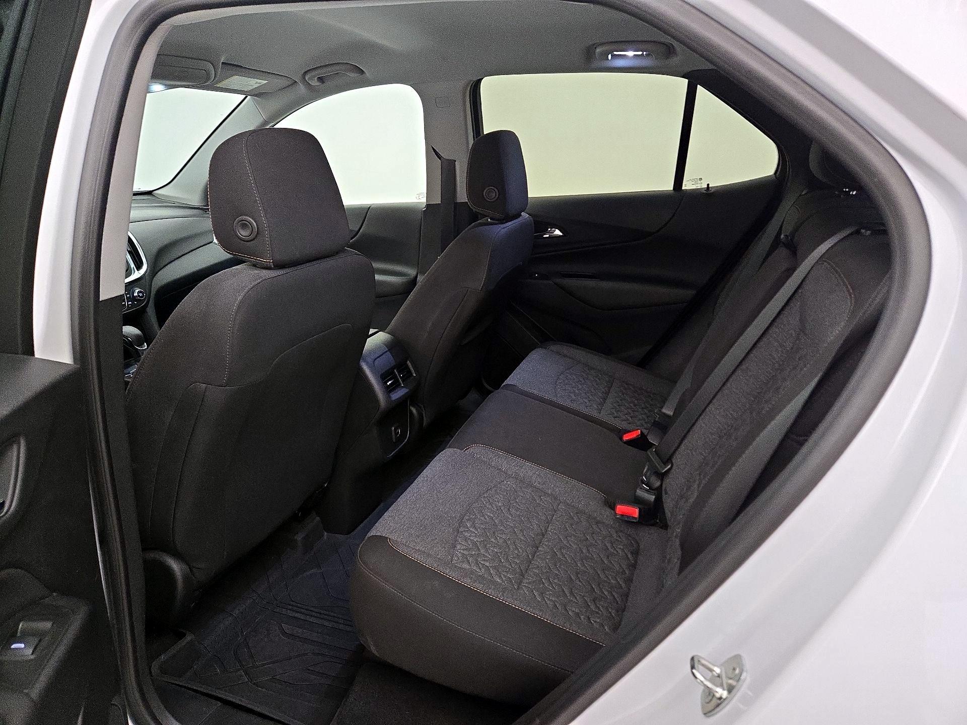 Thumbnail: 2022 Chevrolet Equinox - 19