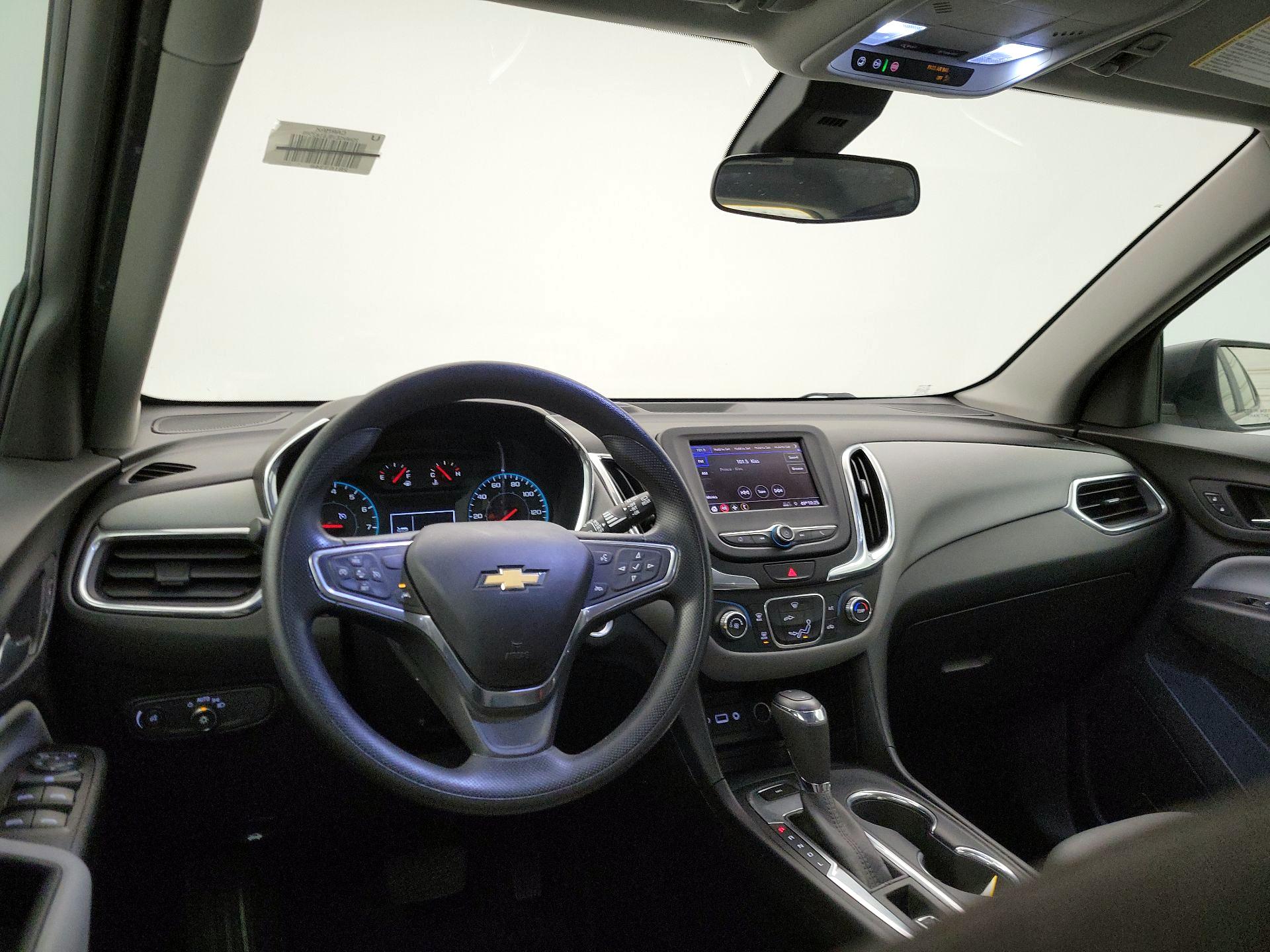 Thumbnail: 2020 Chevrolet Equinox - 9