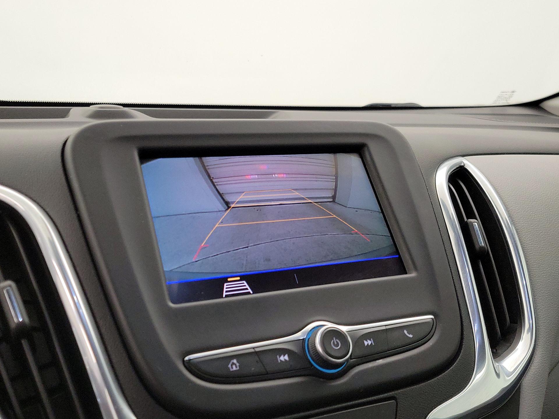 Thumbnail: 2020 Chevrolet Equinox - 14