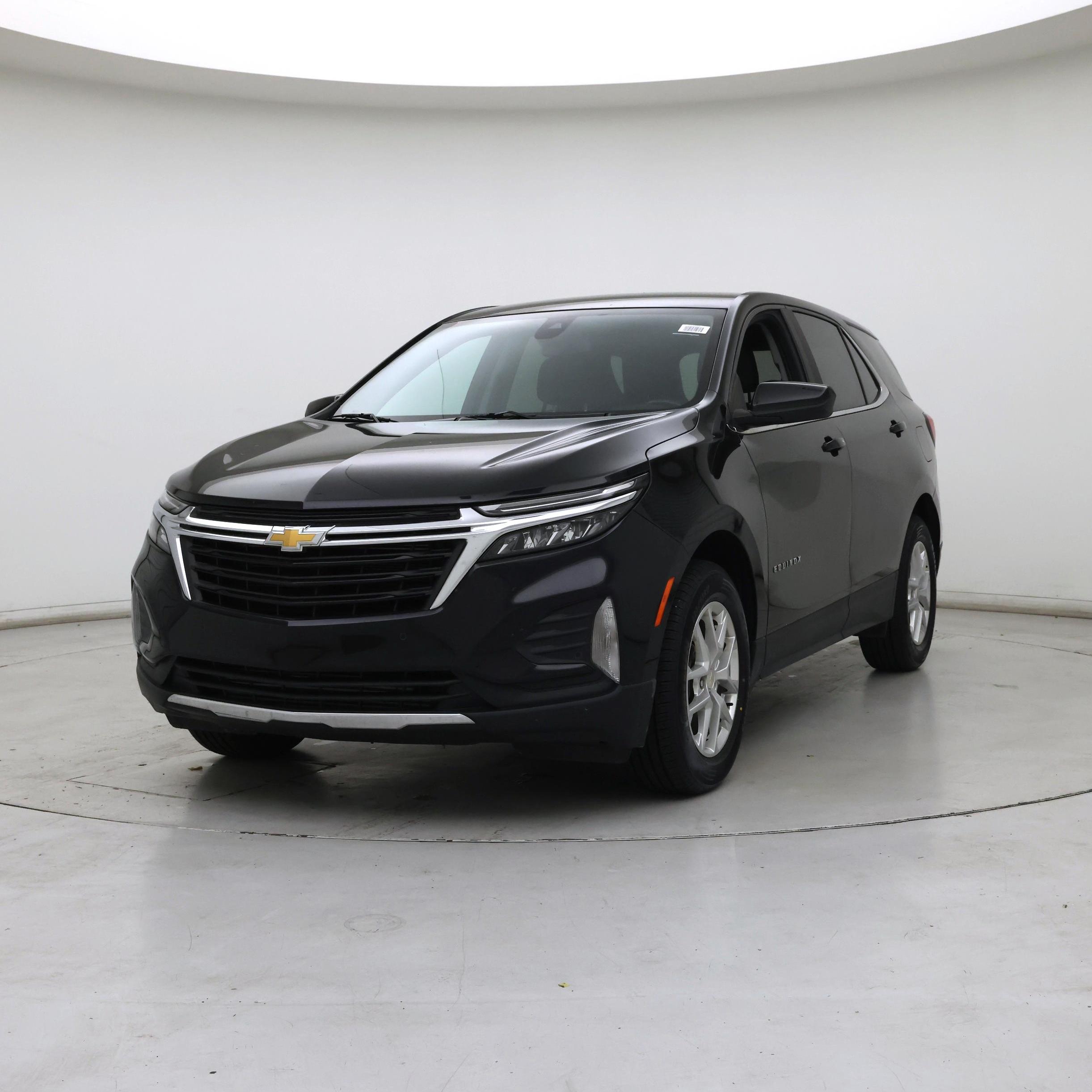 Thumbnail: 2022 Chevrolet Equinox - 4
