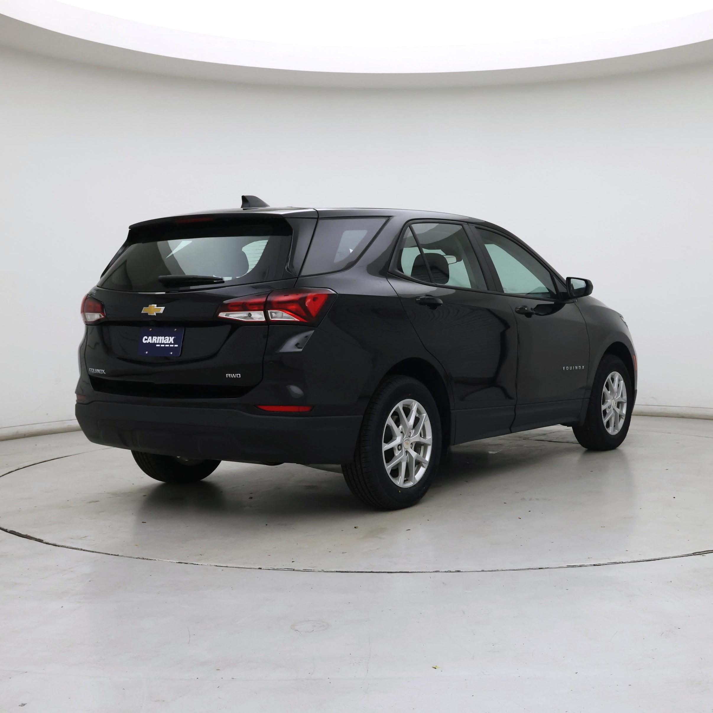 Thumbnail: 2023 Chevrolet Equinox - 8