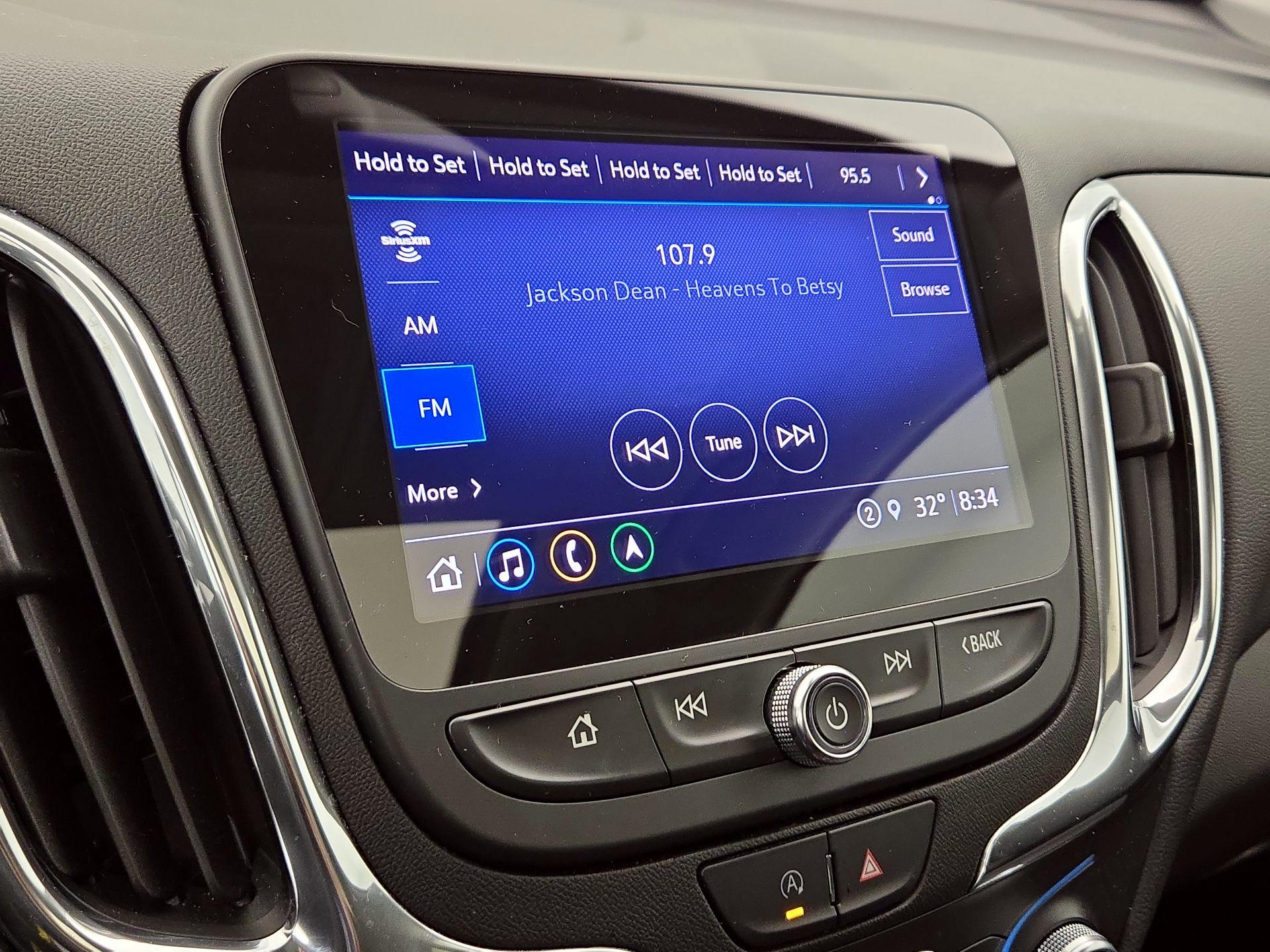 Thumbnail: 2022 Chevrolet Equinox - 16