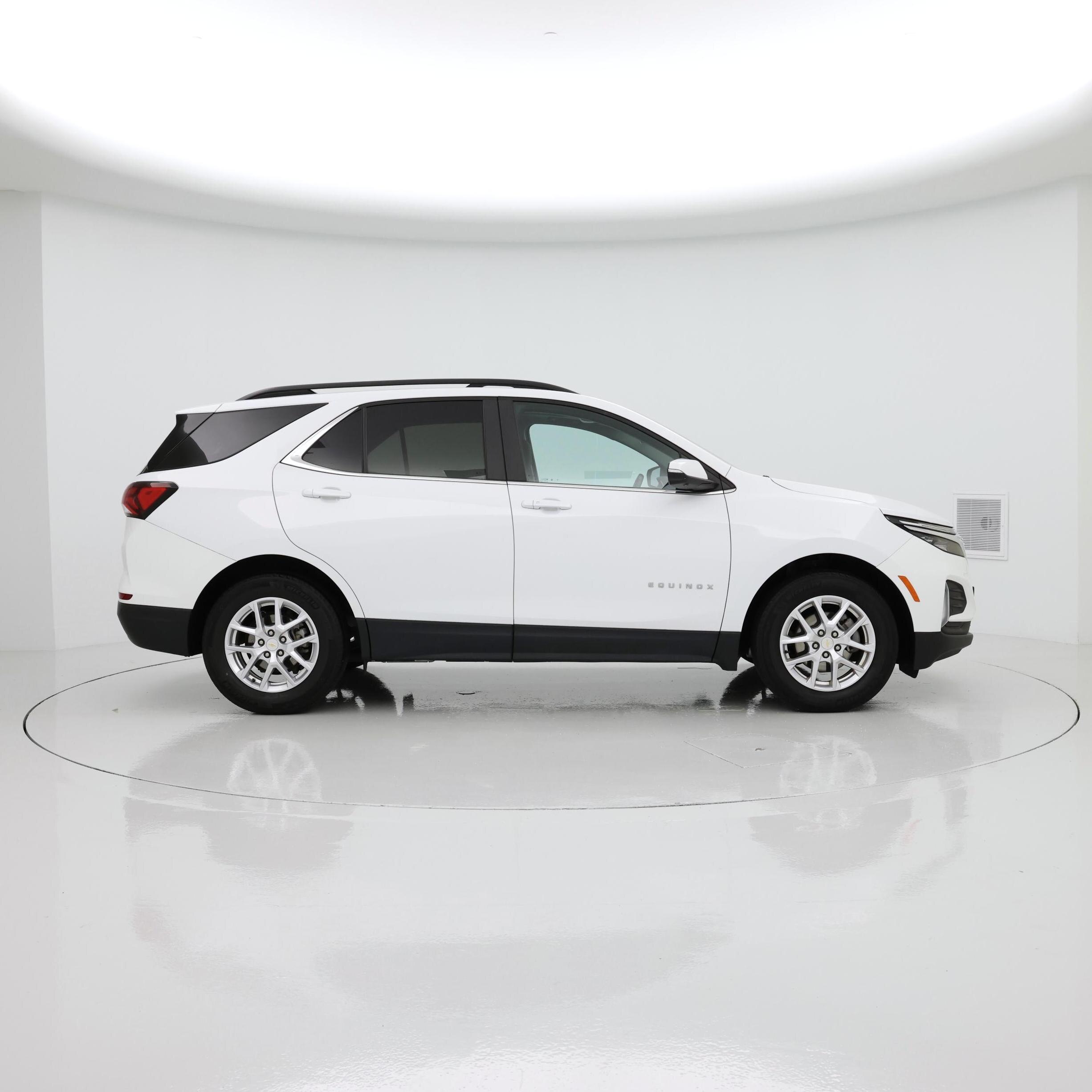 Thumbnail: 2022 Chevrolet Equinox - 7