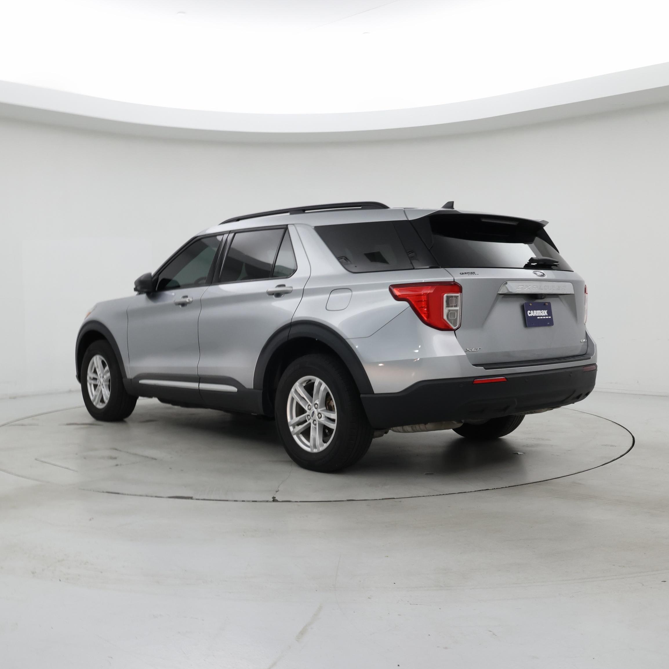 Thumbnail: 2022 Ford Explorer - 2