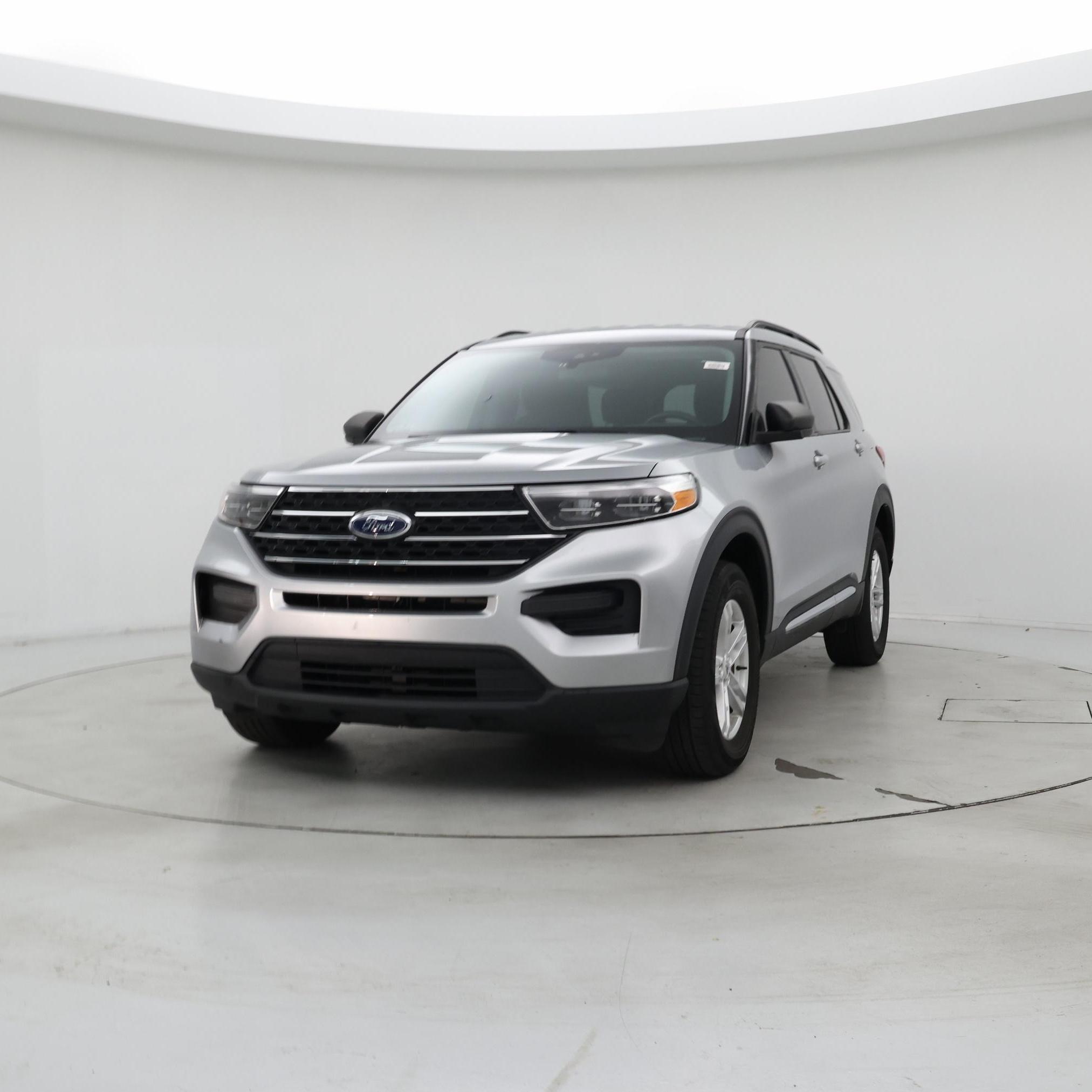 Thumbnail: 2022 Ford Explorer - 4