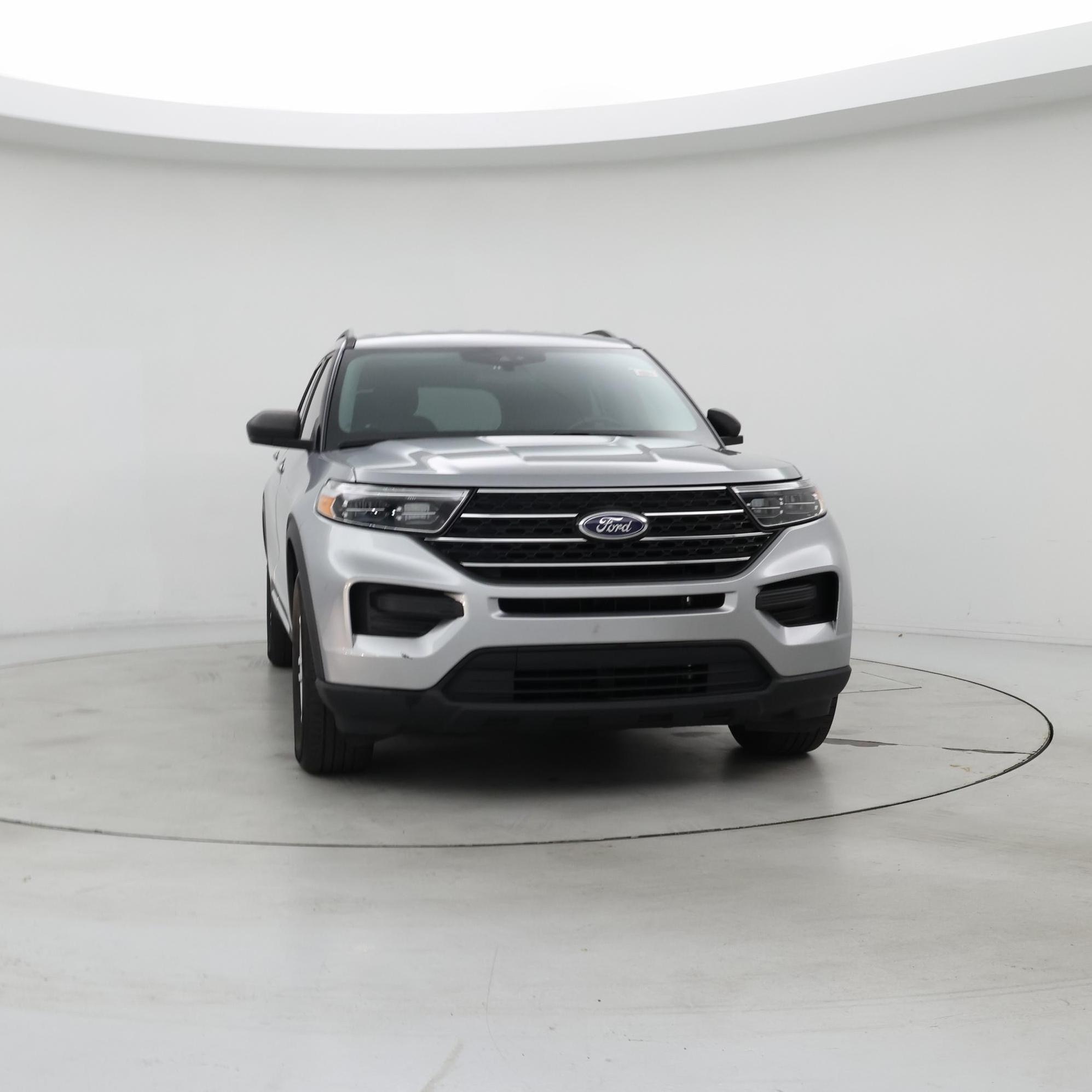 Thumbnail: 2022 Ford Explorer - 5