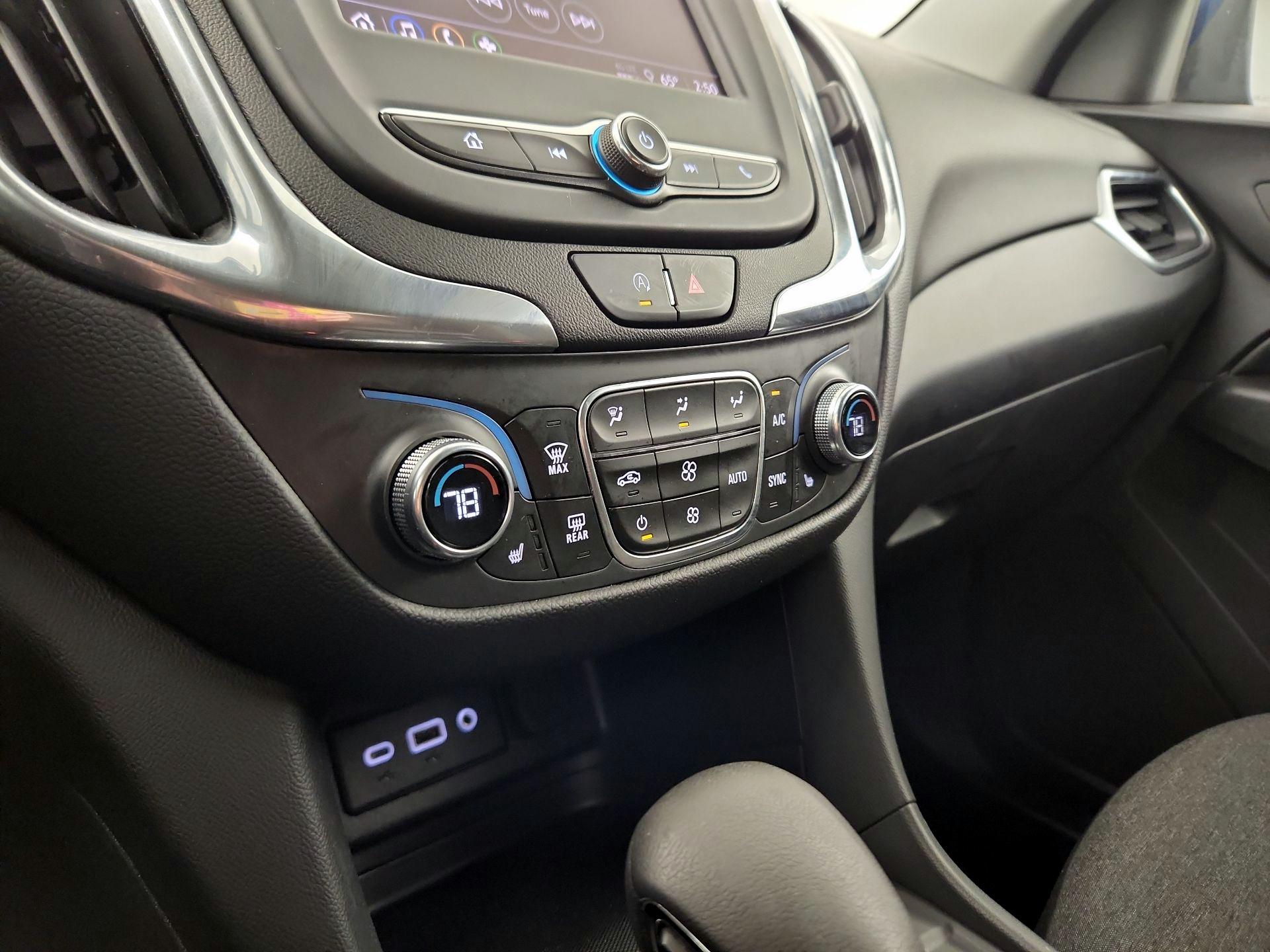 Thumbnail: 2022 Chevrolet Equinox - 14