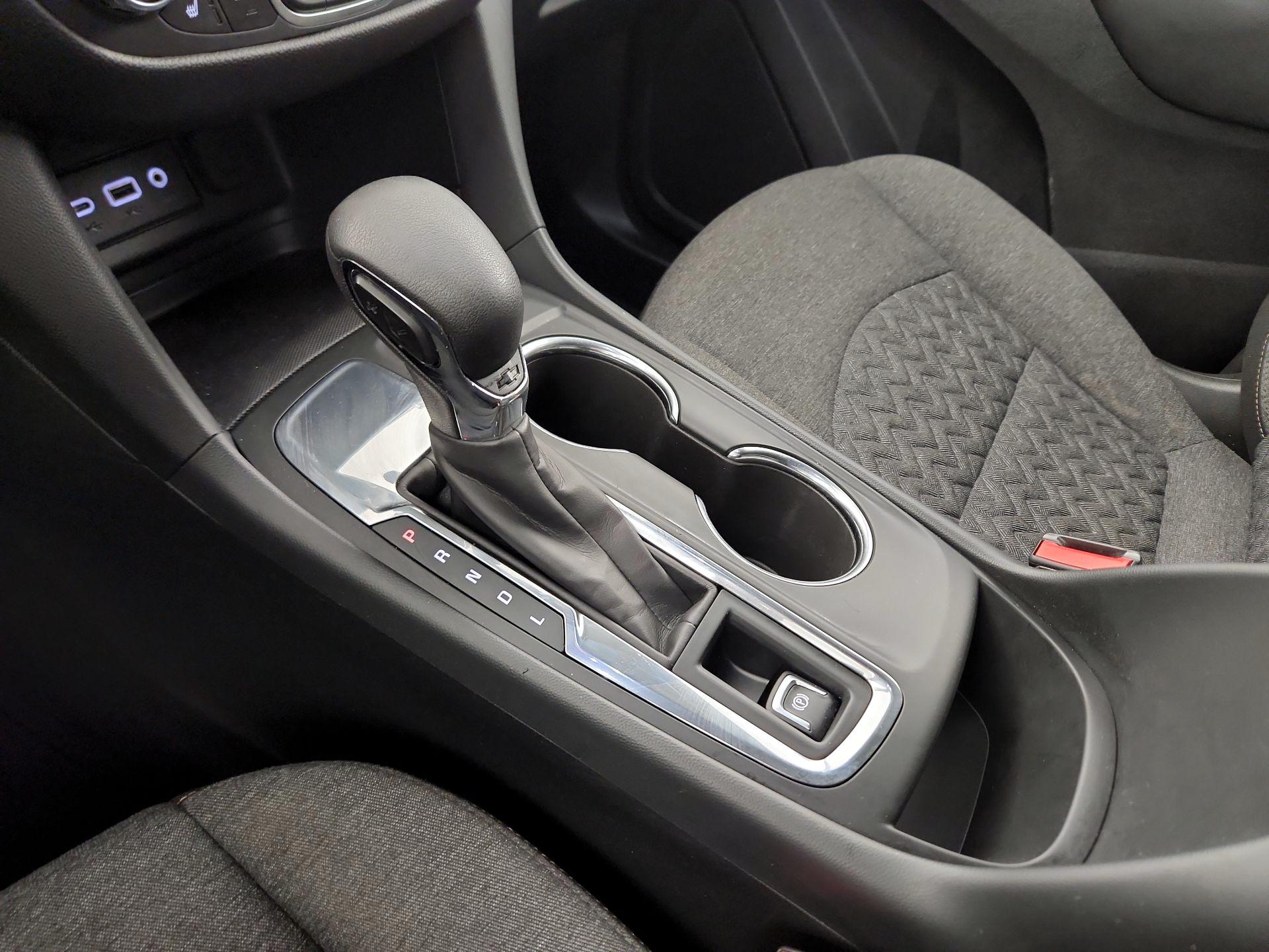 Thumbnail: 2022 Chevrolet Equinox - 15