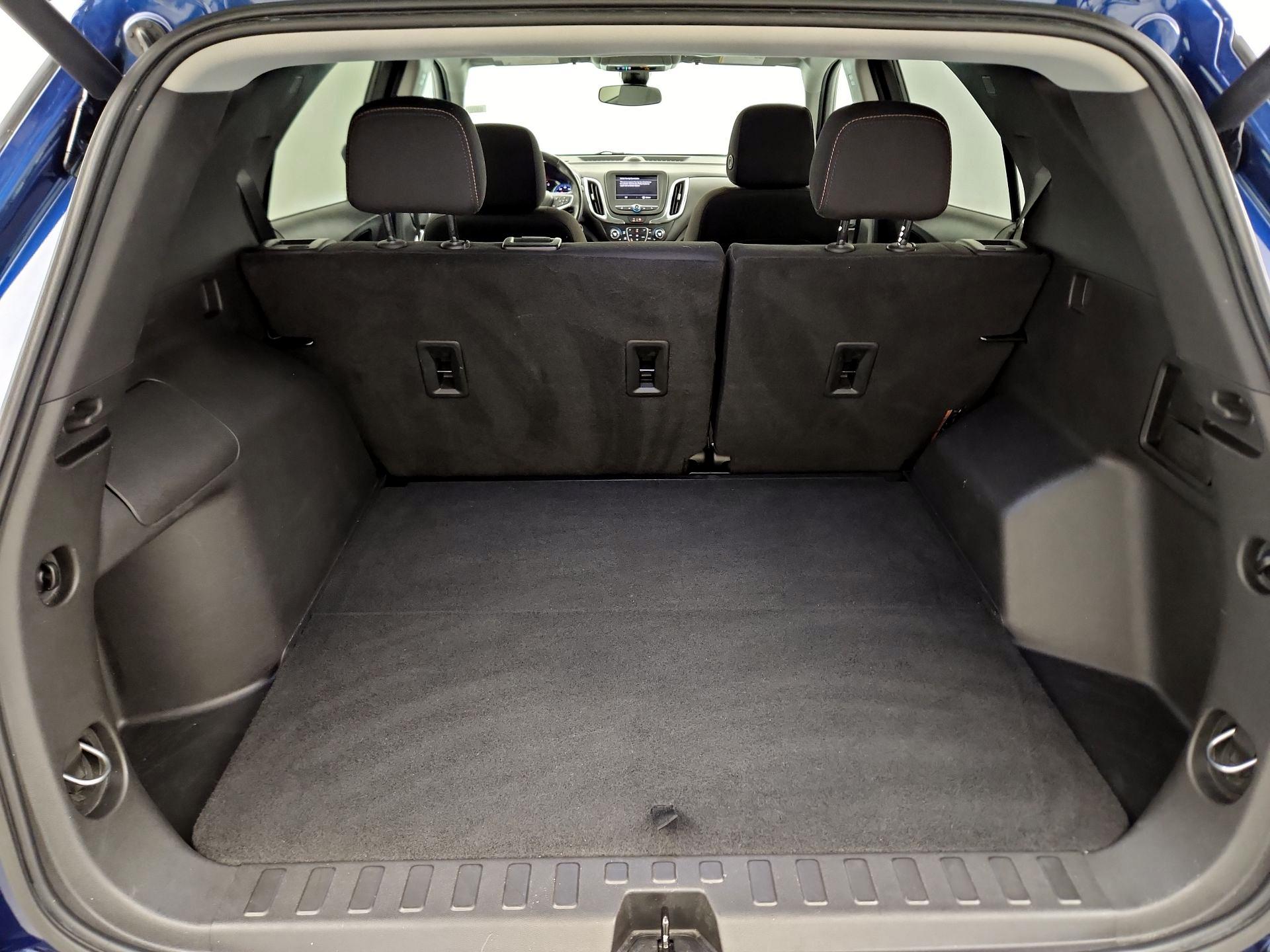 Thumbnail: 2022 Chevrolet Equinox - 18