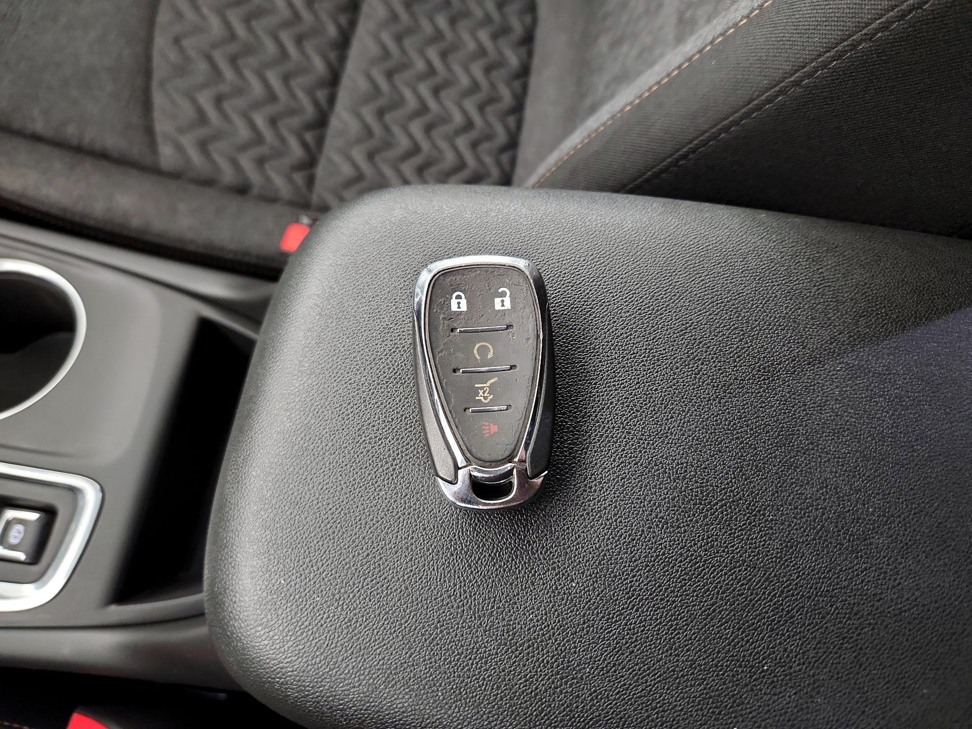 Thumbnail: 2022 Chevrolet Equinox - 20