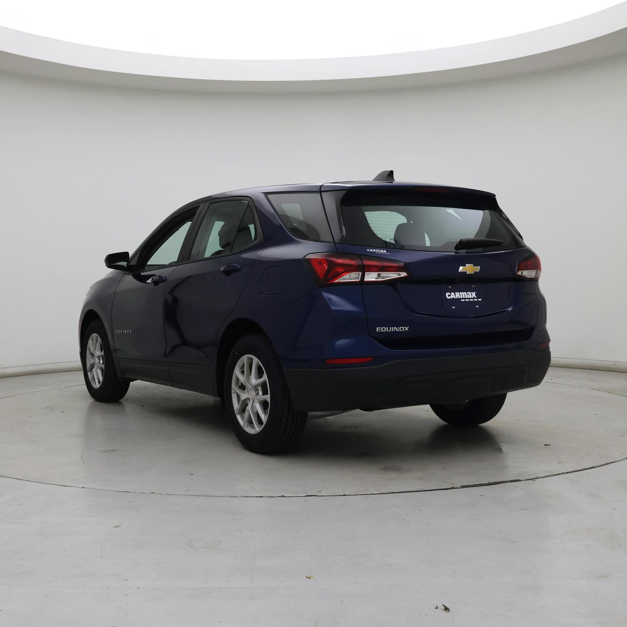 Thumbnail: 2022 Chevrolet Equinox - 2