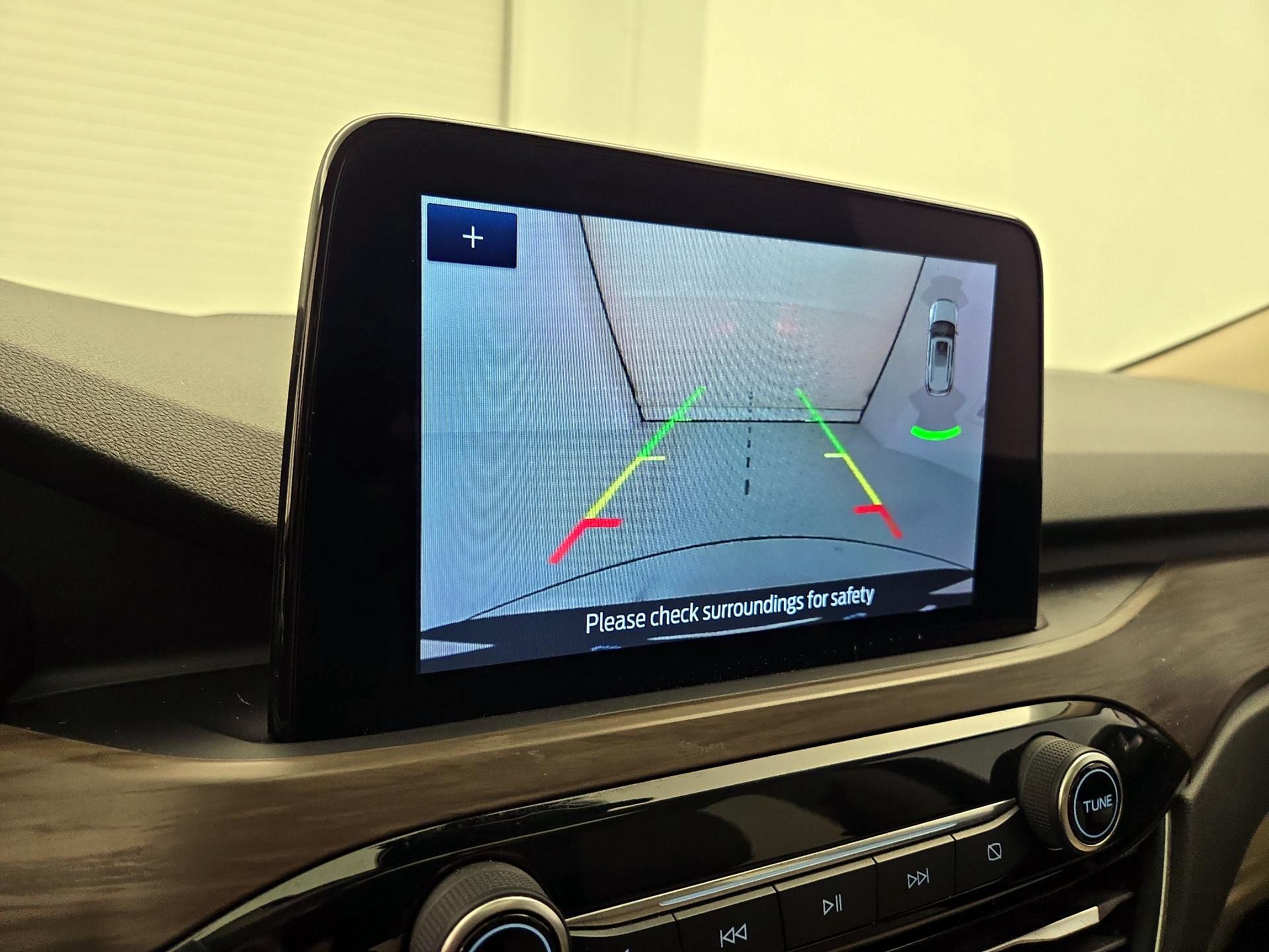 Thumbnail: 2020 Ford Escape - 15