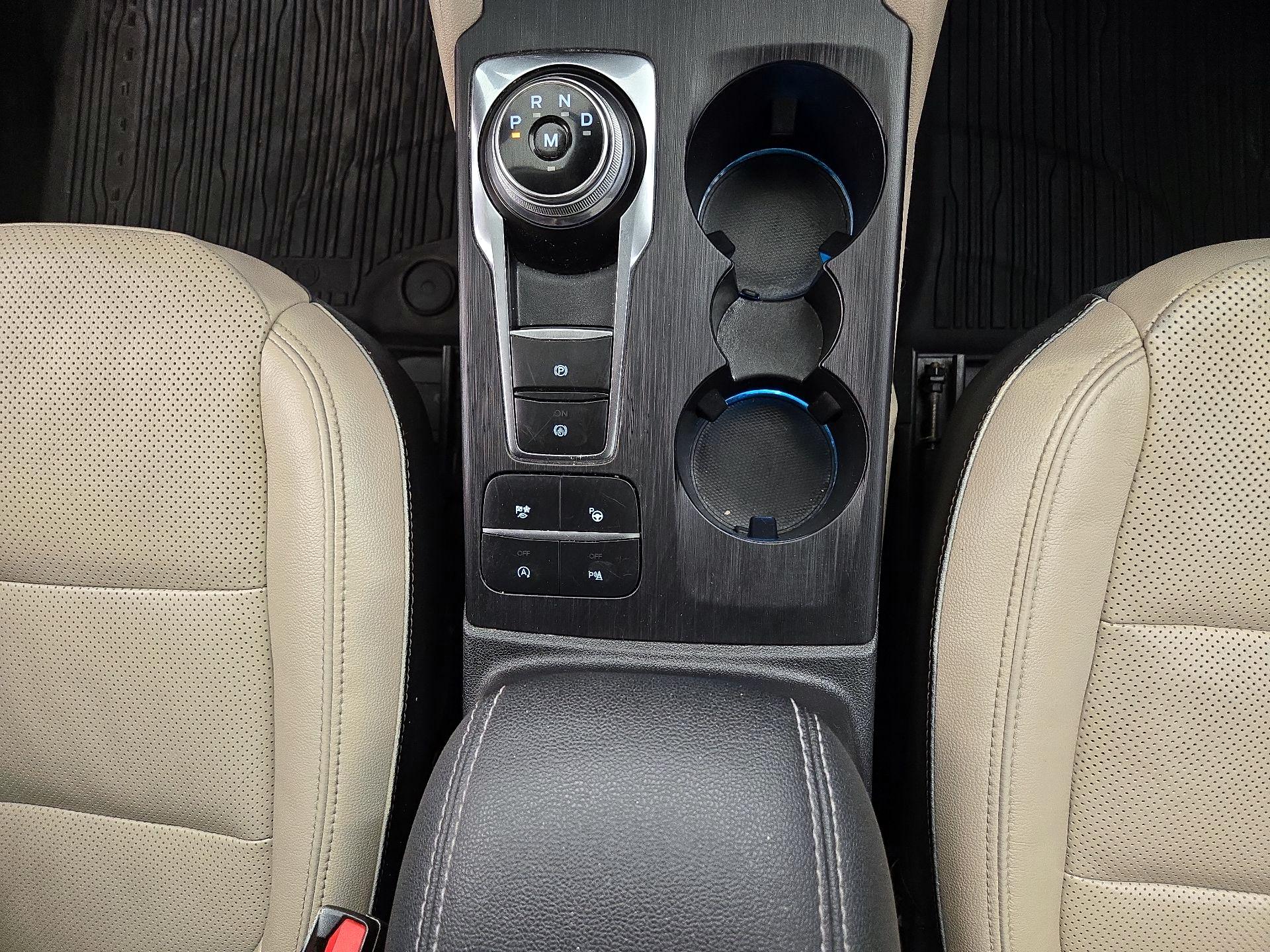 Thumbnail: 2020 Ford Escape - 18