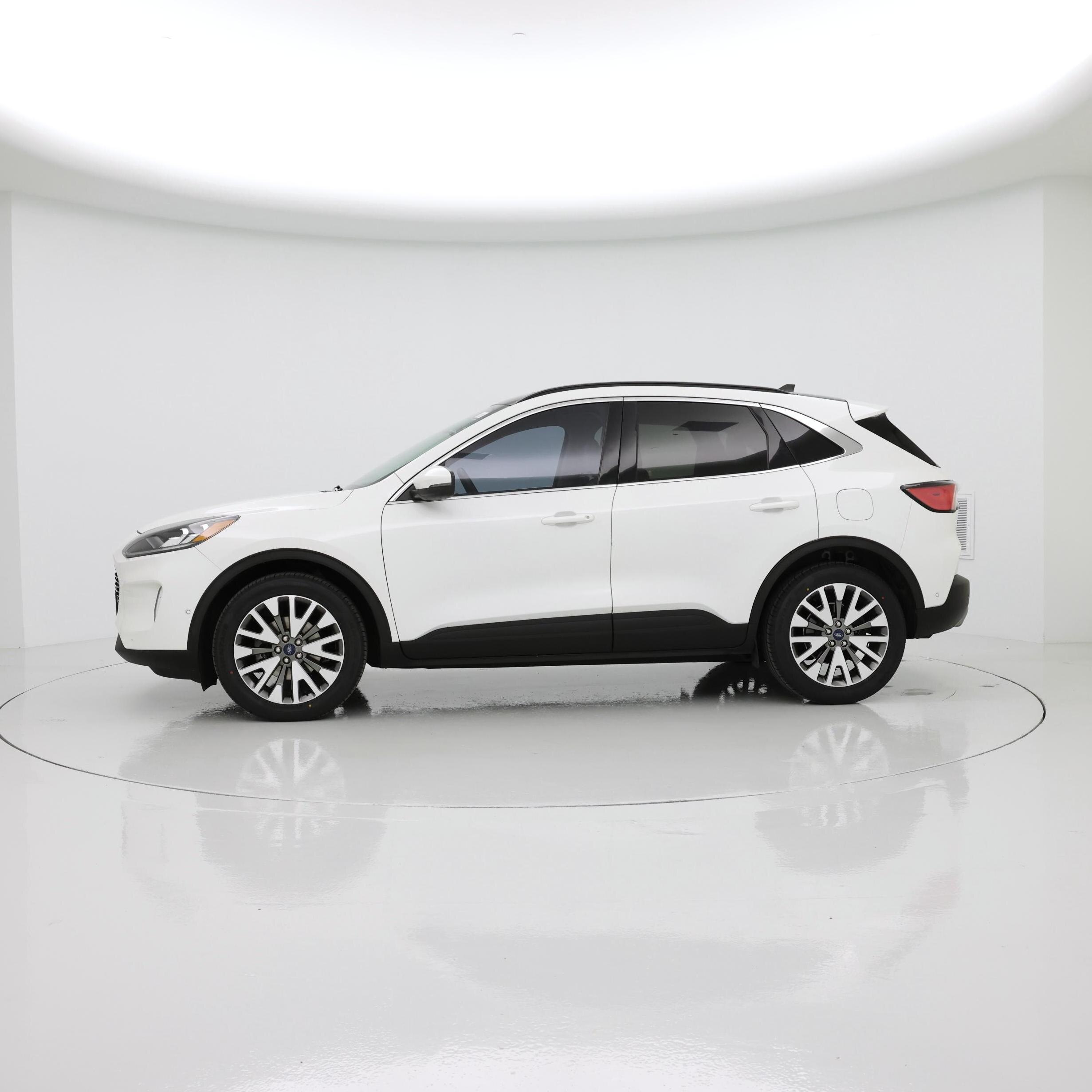 Thumbnail: 2020 Ford Escape - 3