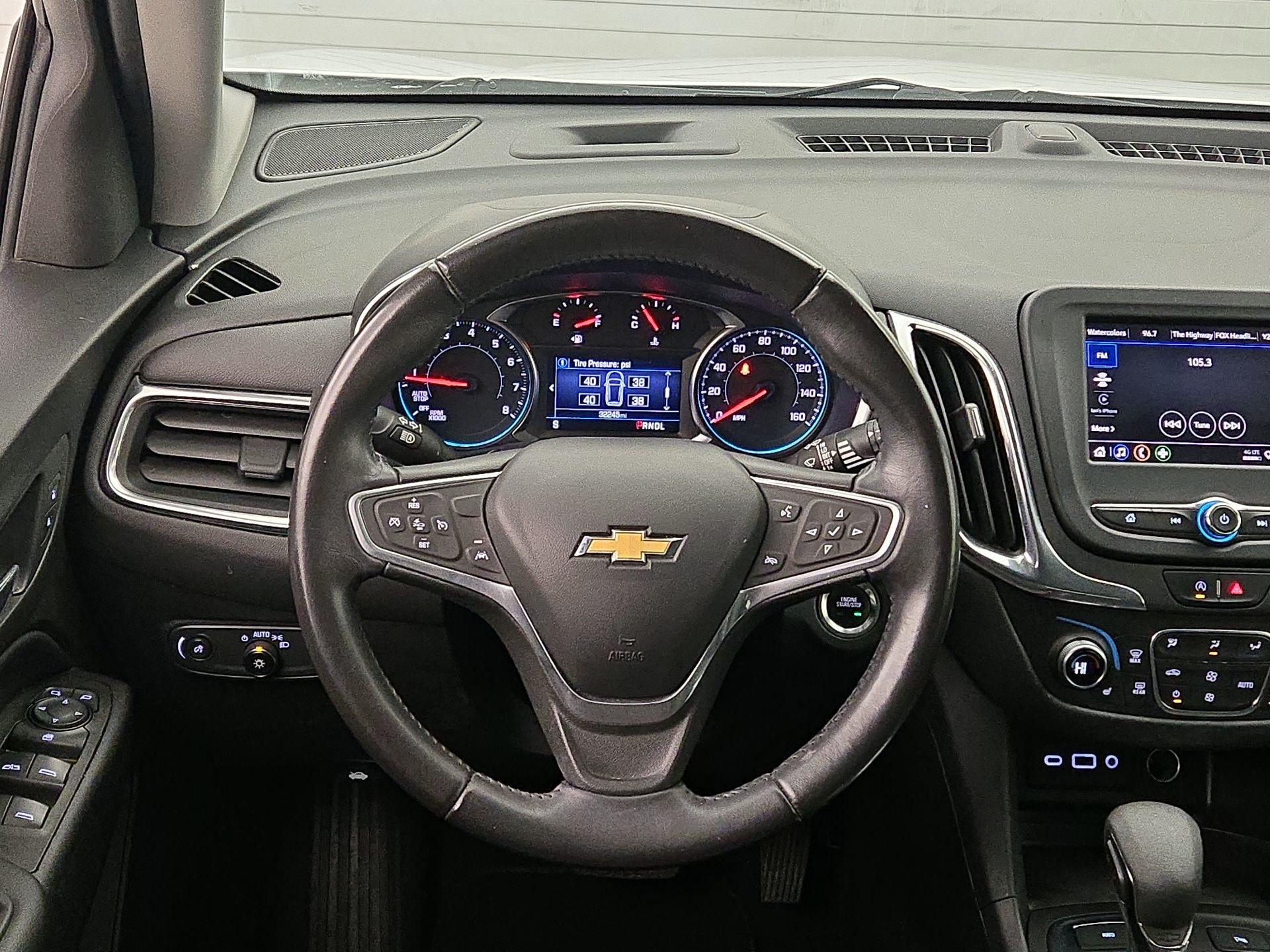 Thumbnail: 2022 Chevrolet Equinox - 10
