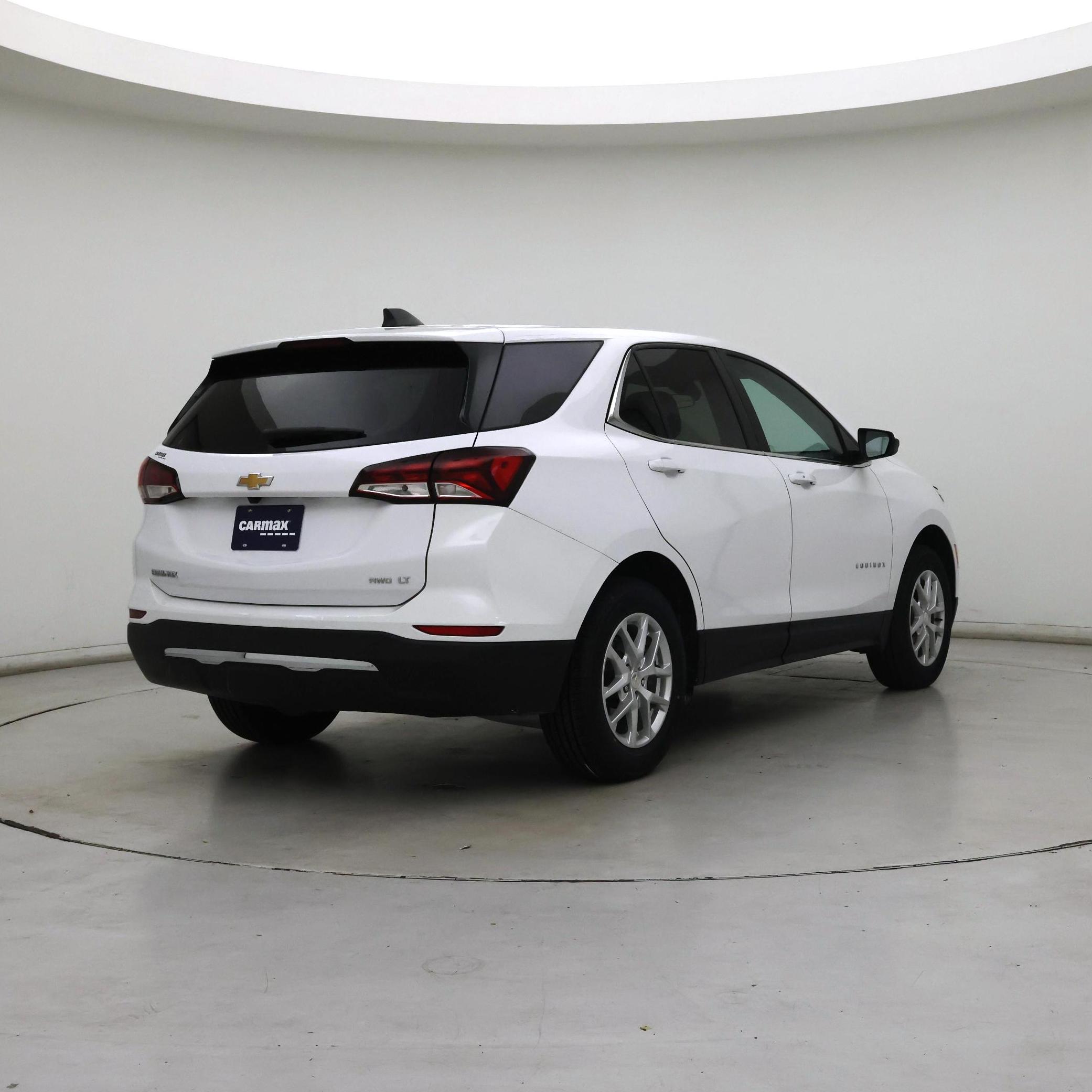 Thumbnail: 2022 Chevrolet Equinox - 8