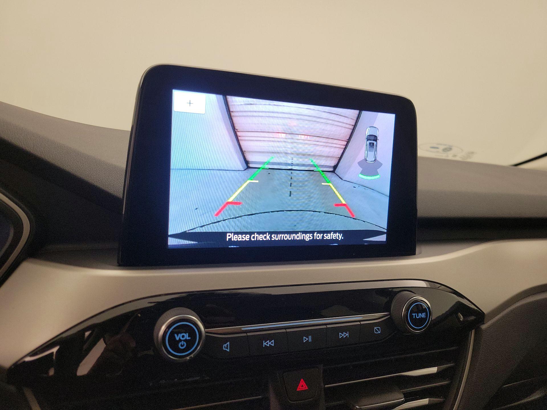 Thumbnail: 2022 Ford Escape - 14