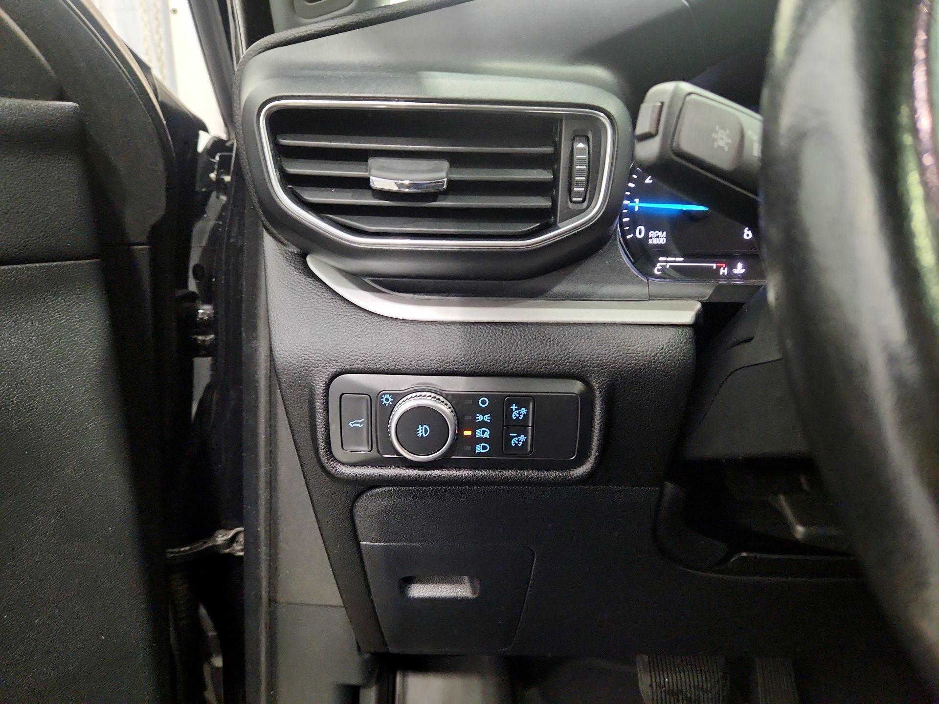 Thumbnail: 2022 Ford Explorer - 13