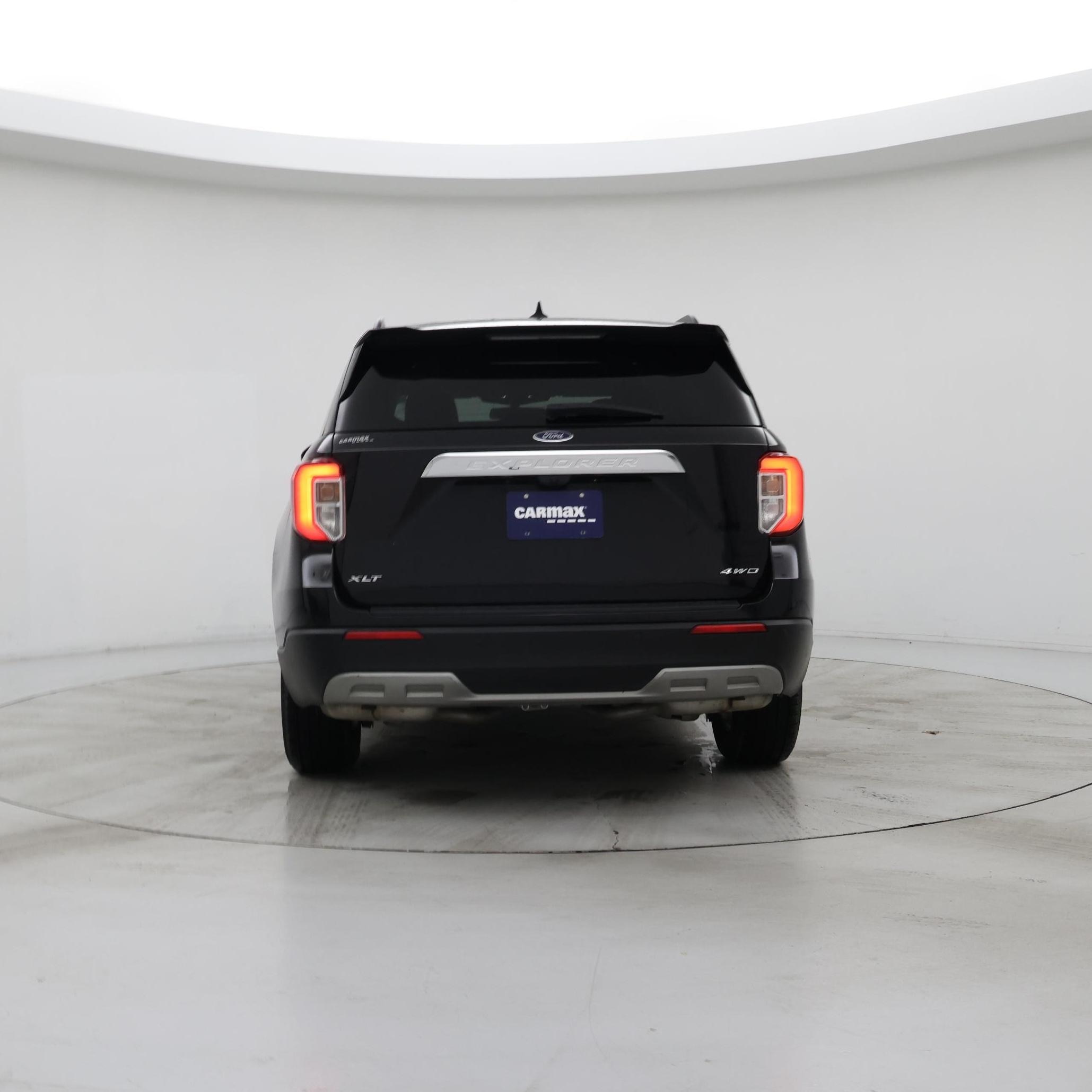 Thumbnail: 2022 Ford Explorer - 6