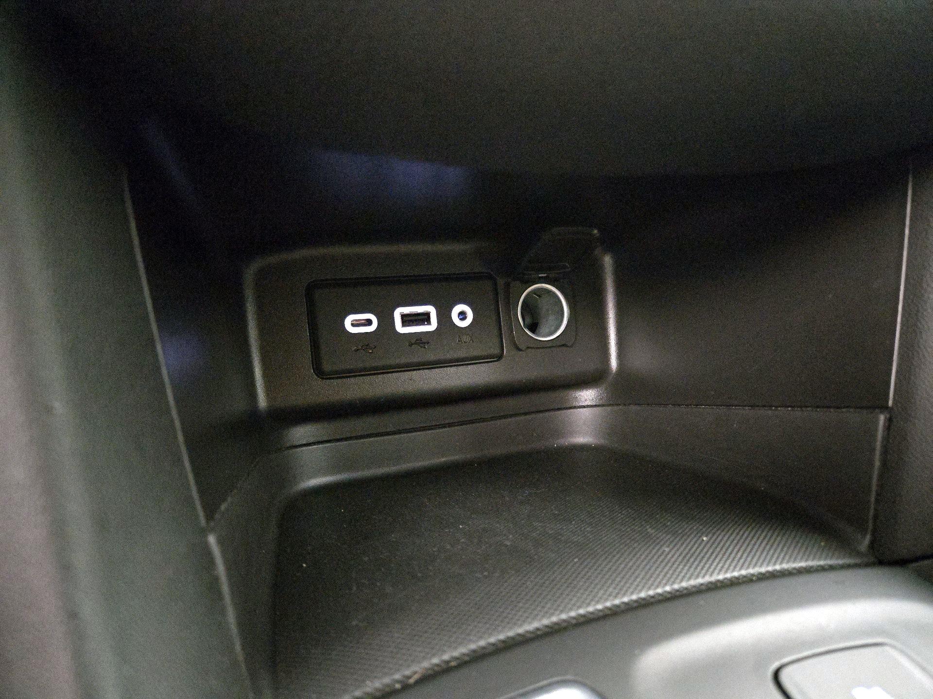 Thumbnail: 2023 Chevrolet Equinox - 18